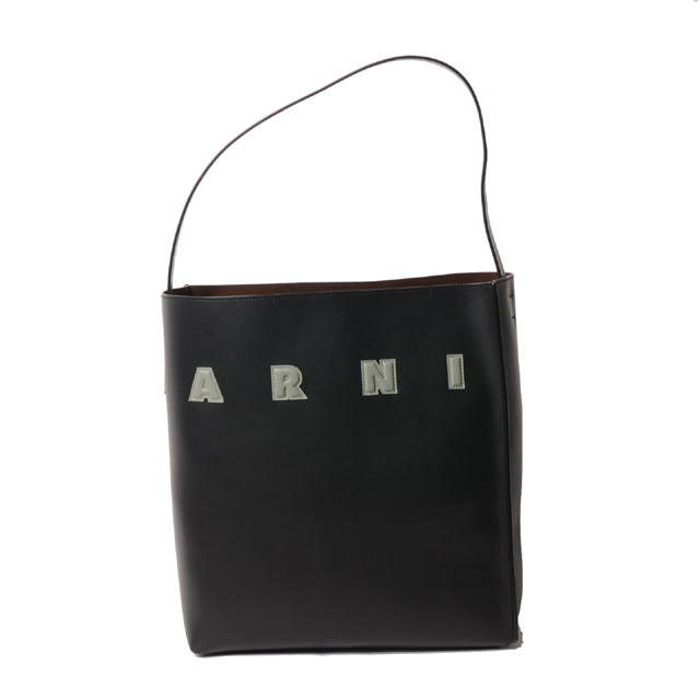 マルニ (Marni) Museoミディアムホーボーバッグ スムースカーフスキン ブラック<br>shmp0106u0zo723<br>2025SS レディース春夏新作 送料無料 正規取扱