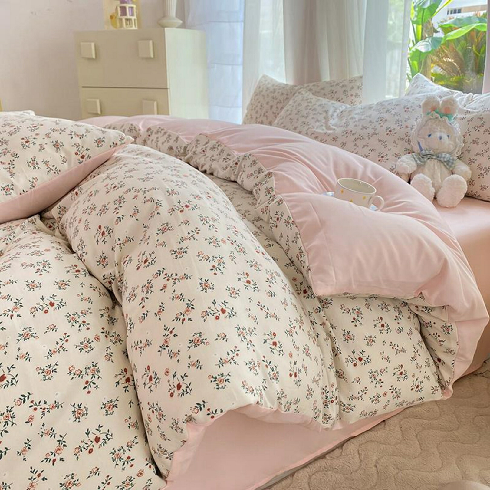 【20%OFFクーポン～】掛けふとんカバー 4点セット布団カバー 四季通用 ベッドカバー ポリエステル 着脱簡単 抗菌 洗濯機で丸洗いOK 優しい肌触り 柔らかい 速乾タイプ 通気性 快眠 防臭 防ダニ加工 摩擦耐久性 高密度
