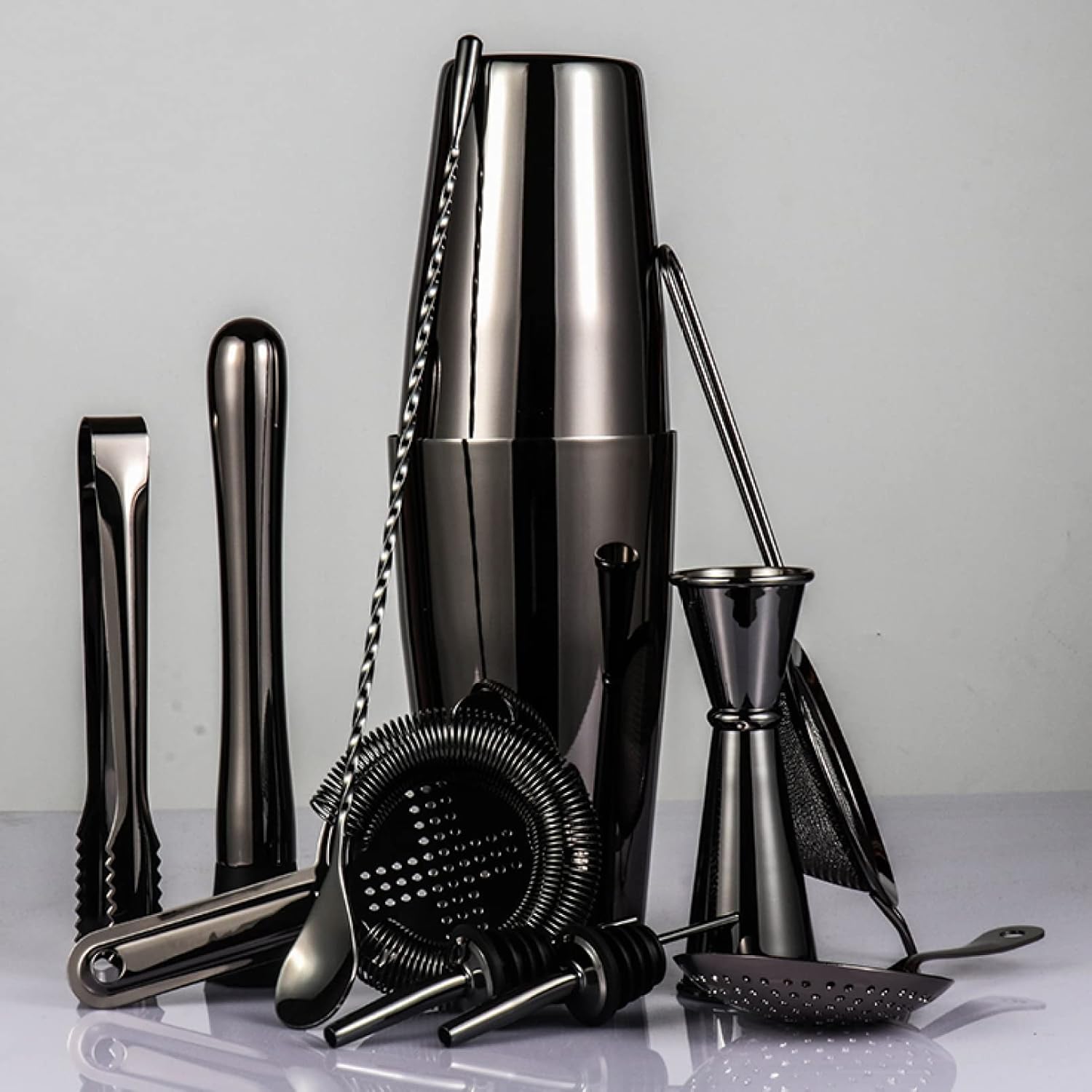 【20%OFFクーポン~】カクテルシェーカーセット ステンレス製 10点セット 黒色 850ml/550ml 練習 バーテンダー ワイン 酒 バー用 ホーム キット カクテル 業務用 自家製 バーテンダー 最高ツール ギフト