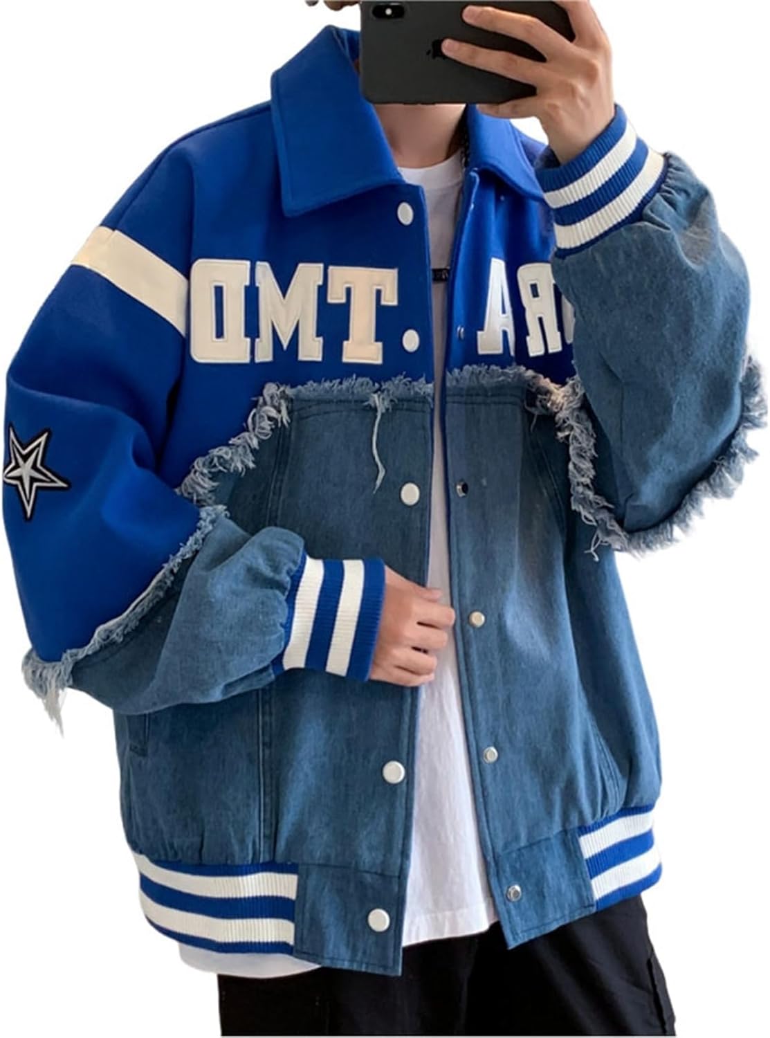 【20%OFFクーポン】春 秋 メンズ デニムジャケット ブルゾン アメリカン ダメージ お洒落 英字柄 バイカラー デニムコート 綿 快適 ゆったり 大きいサイズ 体型カバー 折り襟 薄手 ボタン 防風 Gジャン トラベル｜Yokos