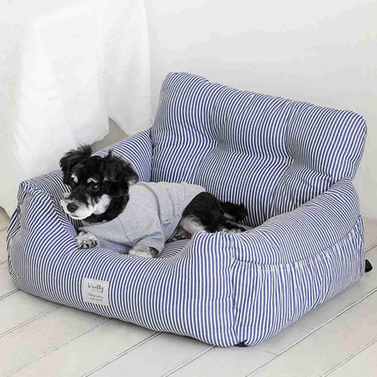 ペットドライブボックス 犬 猫用 キャリーバッグ 防水 固定可能 飛び出し防止リード＆フック付 防水加工でお手入れ簡単 清潔 通気 ボックス 設計 60*50*36 水洗い車用ペットシート カー用品