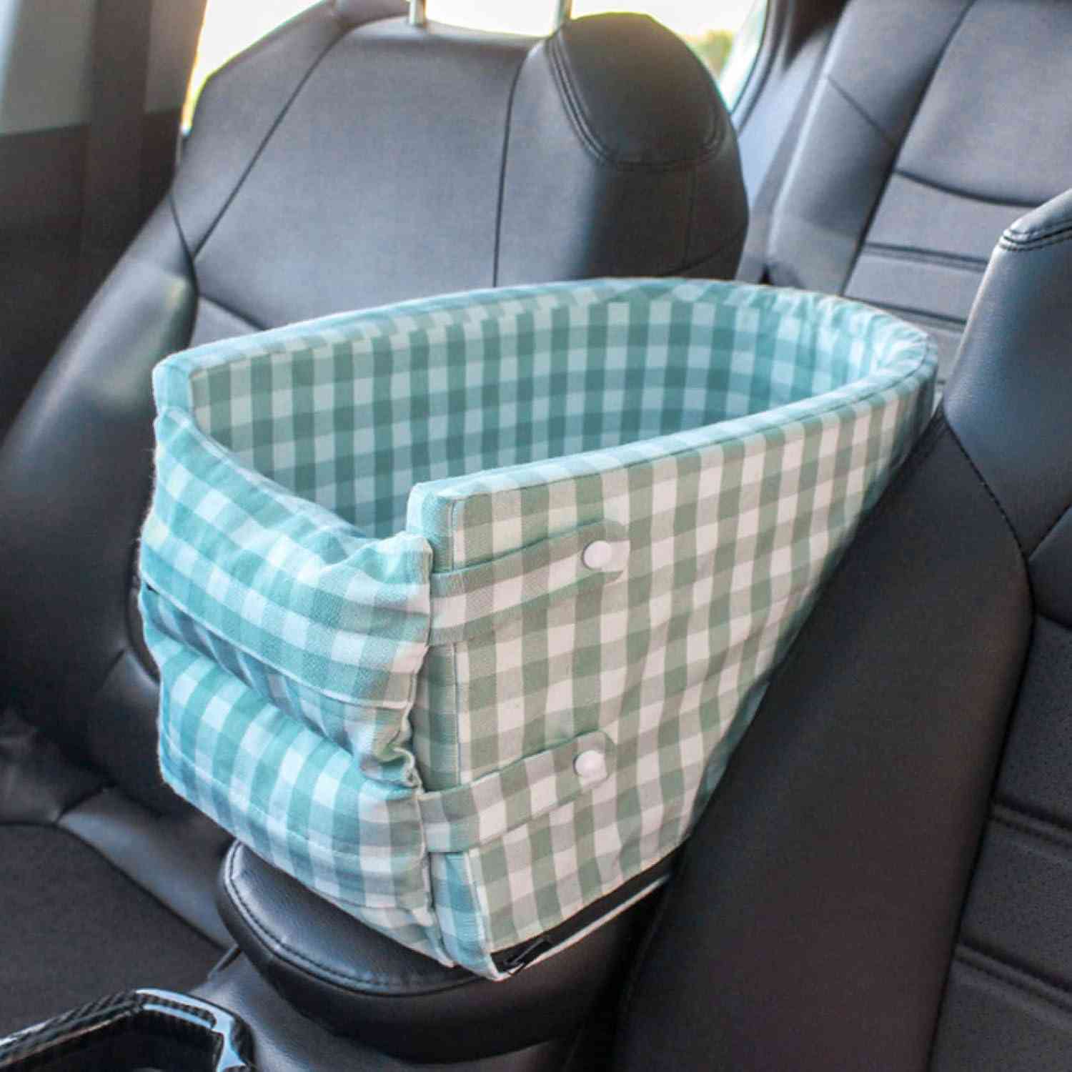 ペット用ドライブボックス 犬?猫用 アームレスト 車載用ソファー ドライブシート カー用品 飛び出し防止 安全ベルト 収納バッグ付き 折りたたみ式 洗濯可能 ふわふわ 43*25*22 旅行 お出かけ