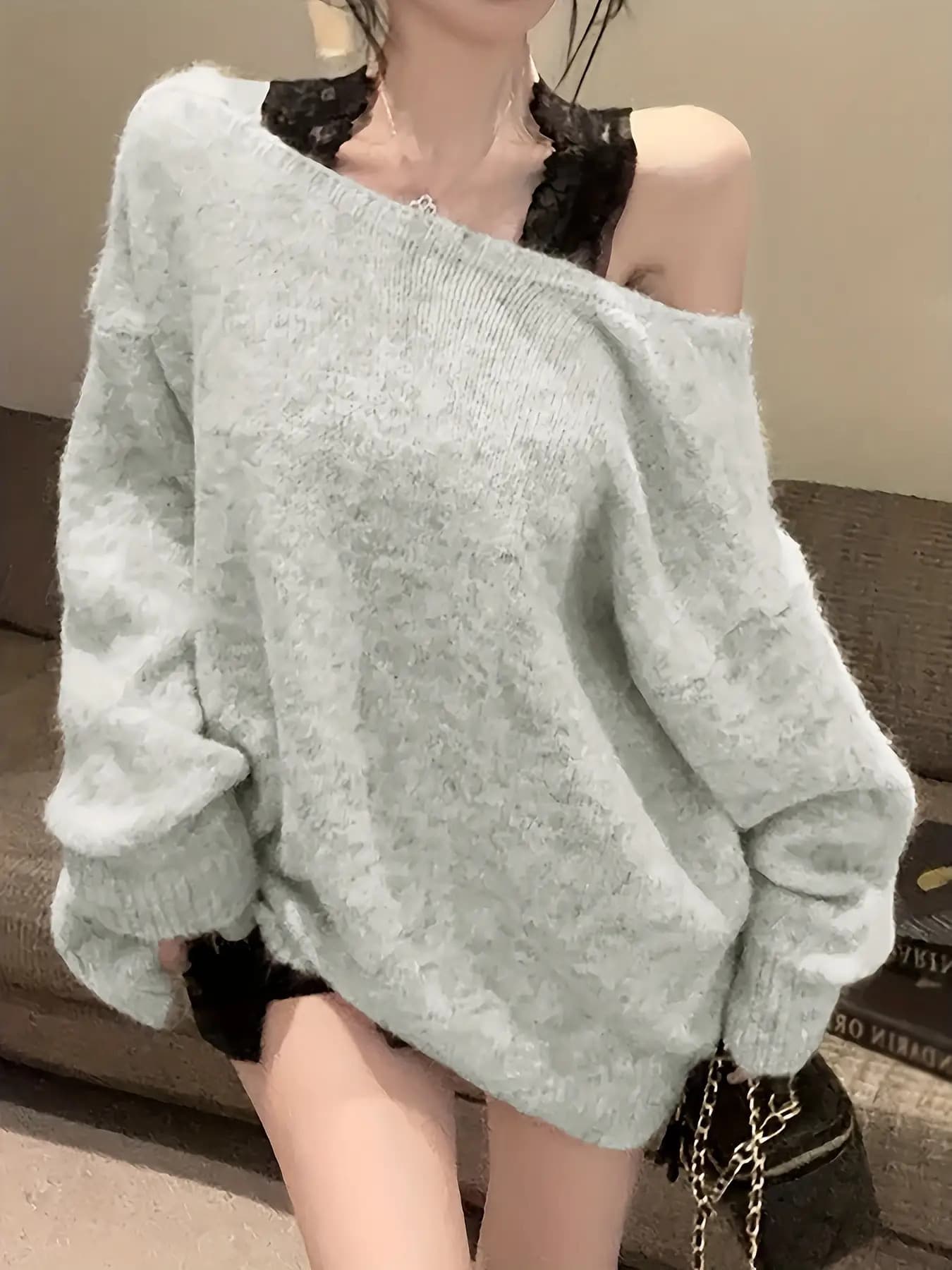 【25%OFFクーポンあり】【あざと可愛い】 ニット セーター レディース 肩出し オフショルダー ワンショル シャギーニット モヘアタッチ ふわふわ もこもこ オーバーサイズ ビッグシルエット ゆったり ゆる トップス 長袖 プルオーバー チュニック 体型カバー 華奢見え 着痩せ 8,040円