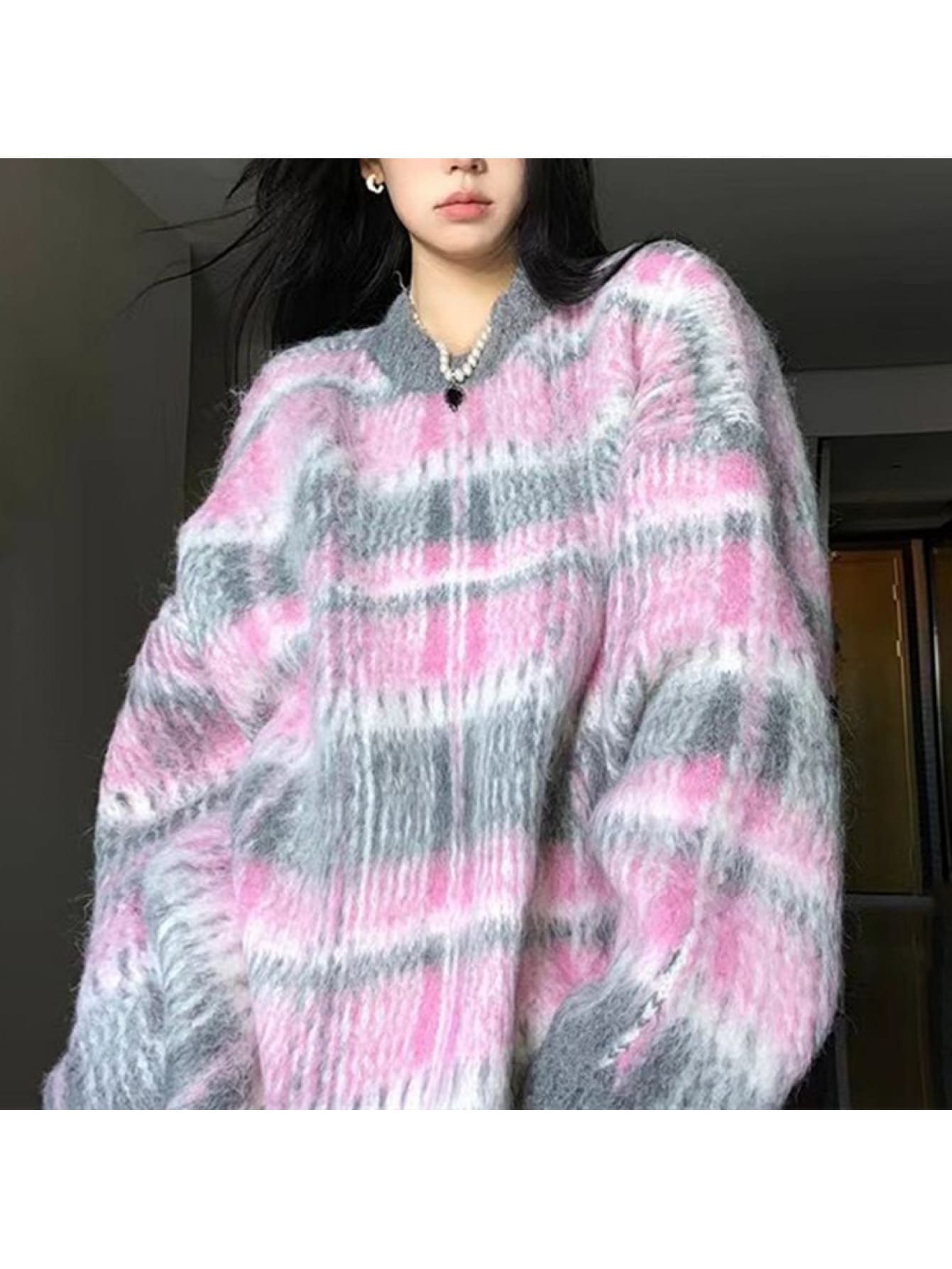 【モヘアライク】 チェック柄 ニット セーター レディース タータンチェック 総柄 クルーネック 丸首 ゆったり オーバーサイズ ビッグシルエット トップス 長袖 プルオーバー ざっくり 厚手 秋冬物 韓国ファッション レトロ カジュアル もちもち ふわふわ 体型カバー｜Yokos