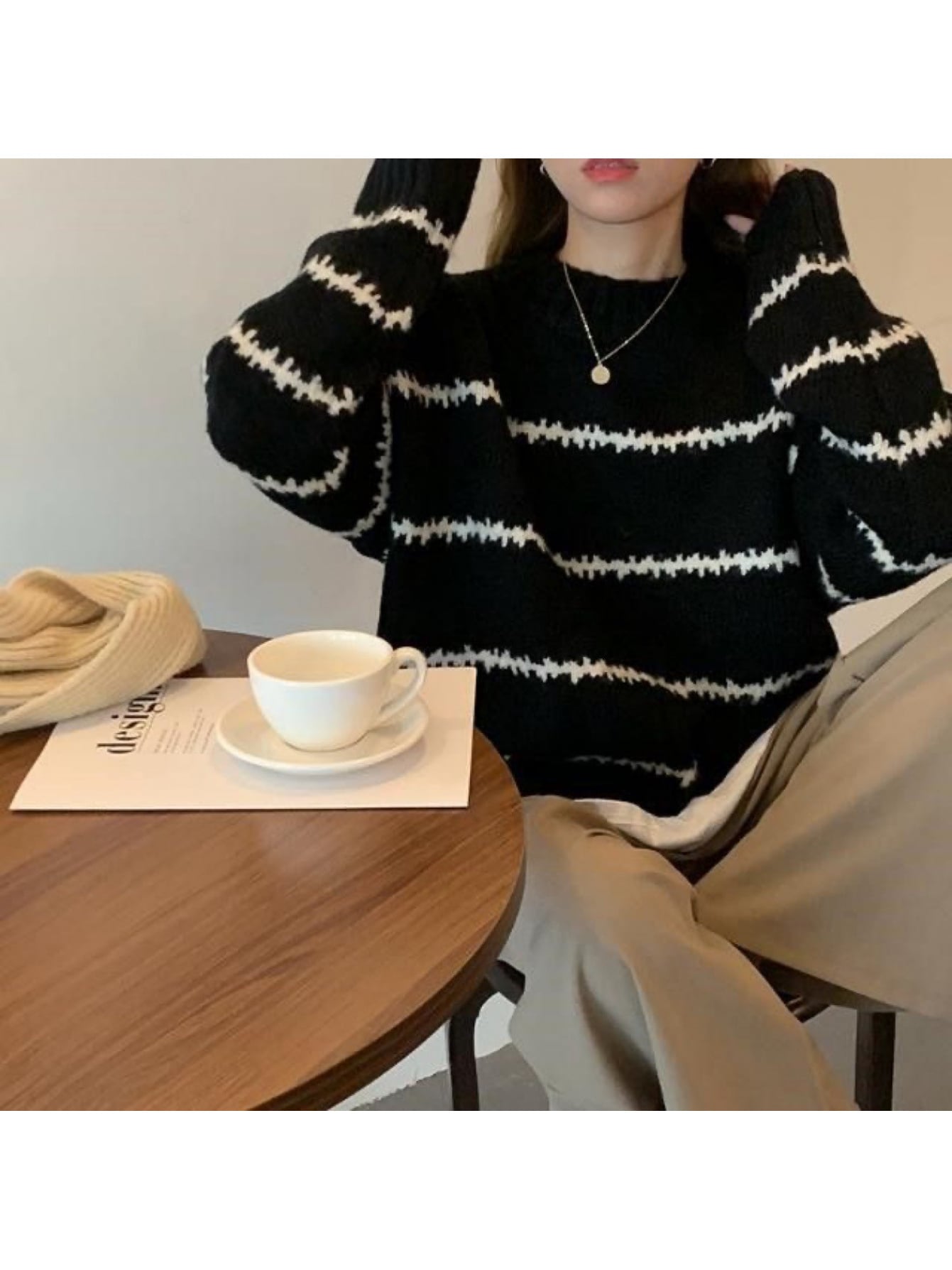 【もっちりニット】 ボーダー セーター レディース ニットソー トップス 韓国ファッション オーバーサイズ ゆったり クルーネック 丸首 長袖 プルオーバー 厚手 ざっくりニット 体型カバー 着痩せ 二の腕カバー 華奢見え 暖かい 防寒 カジュアル 大人可愛い スクール｜Yokos