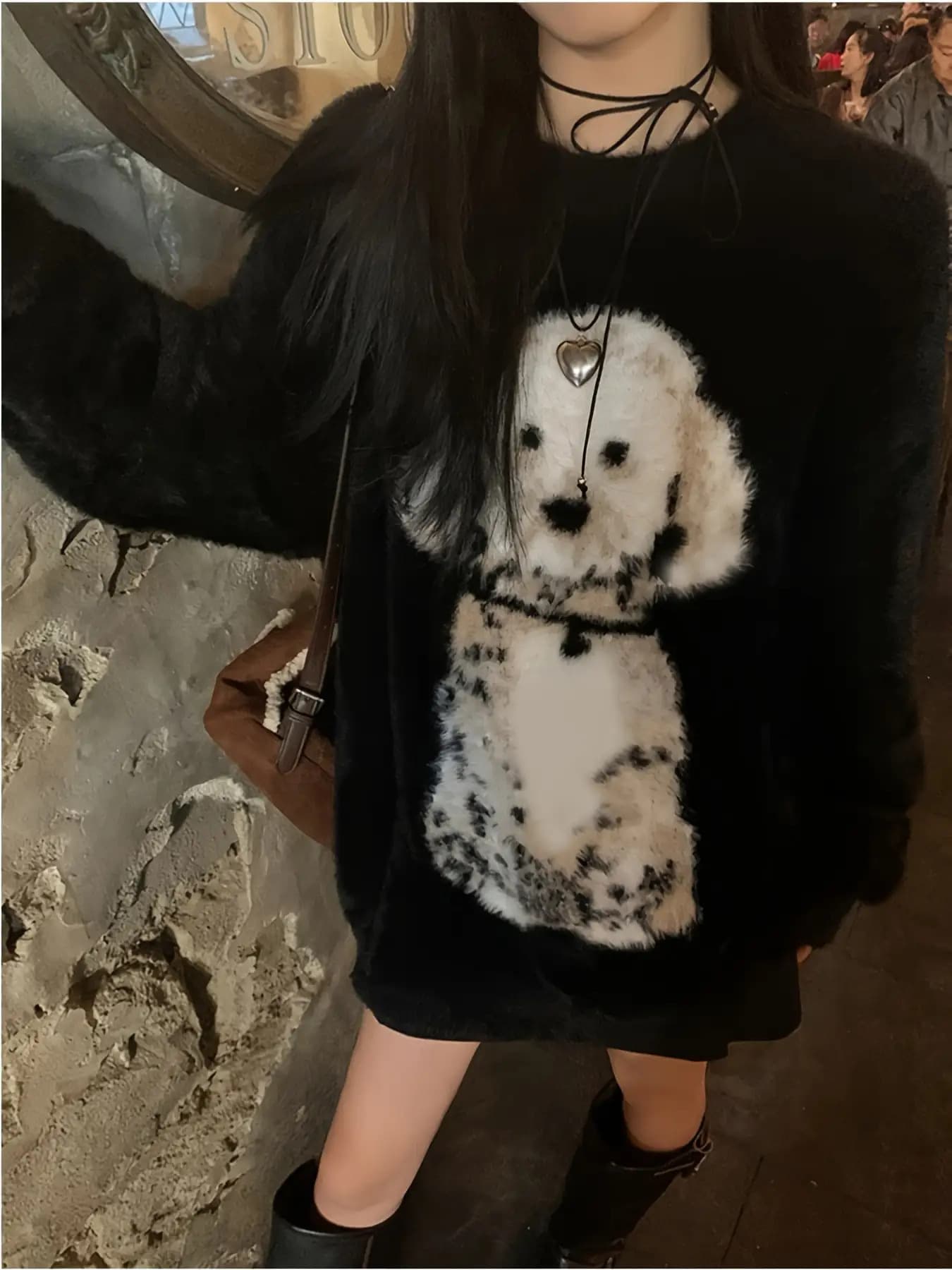 【シャギーニット】 ニット セーター レディース トップス アニマル柄 犬 ドッグ ダルメシアン Y2K 韓国風 オーバーサイズ ビッグシルエット ゆったり 大きいサイズ 体型カバー 着痩せ クルーネック 丸首 チュニック 長袖 プルオーバー ふわふわ もこもこ モヘアタッチ