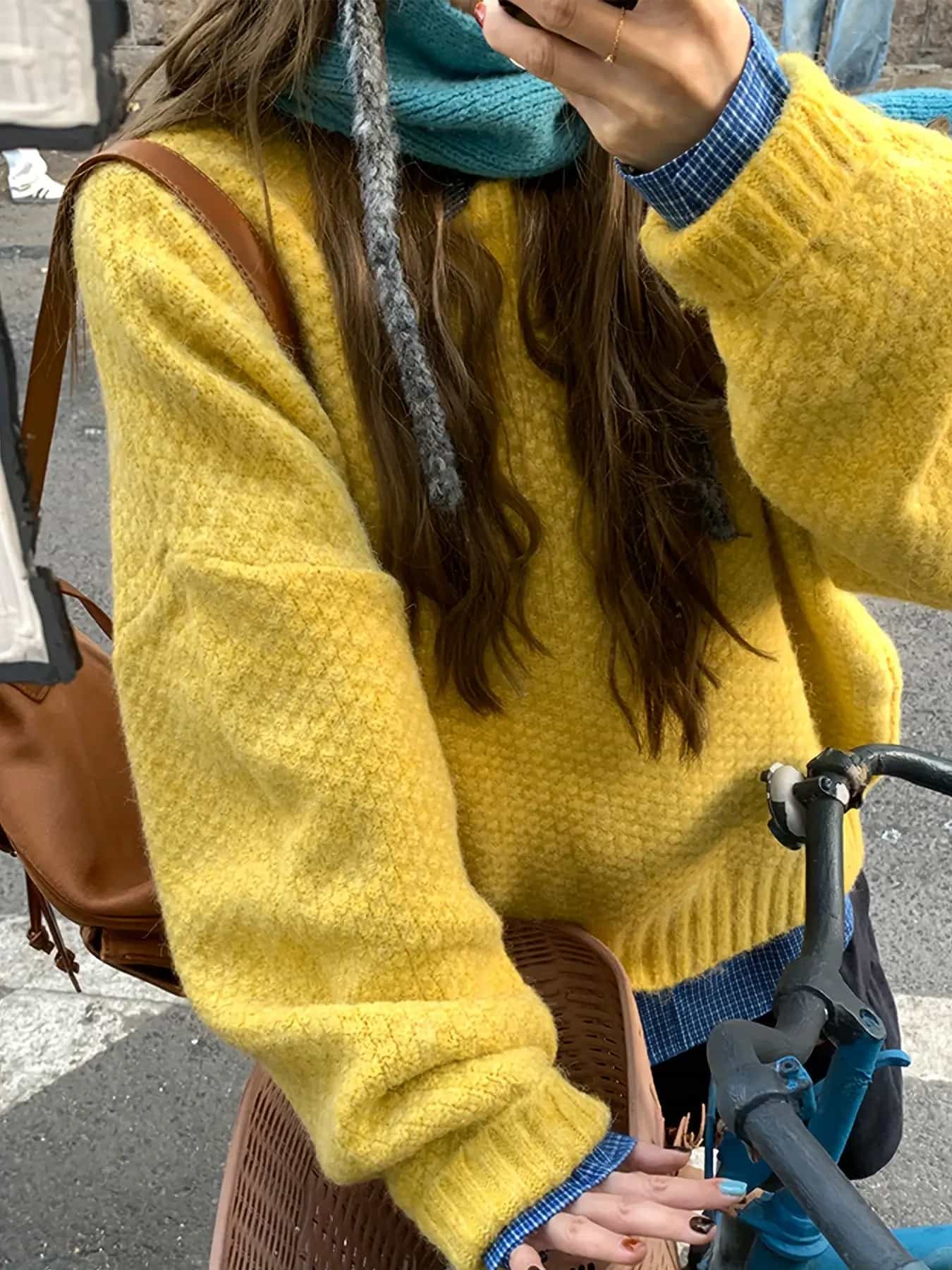 ニット セーター レディース トップス プルオーバー クルーネック 厚手 長袖 丸首 ゆるニット オーバーサイズ ビッグシルエット チュニック イエロー 黄色 秋 冬 秋冬 韓国 韓国ファッション カジュアル 大人可愛い きれいめ シンプル 無地 暖か あったか 防寒