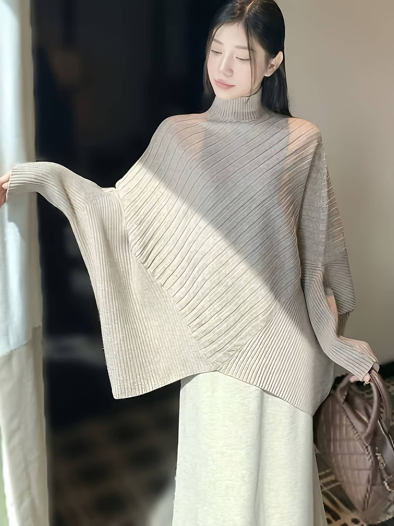 【こなれ感】 ニット セーター レディース タートルネック ハイネック ドルマンスリーブ プリーツ リブ 変形 デザインニット トップス 長袖 ゆったり 大きいサイズ オーバーサイズ ビッグシルエット 体型カバー 二の腕カバー 着痩せ 細見え ゆるニット 楽ちん 秋 冬 春