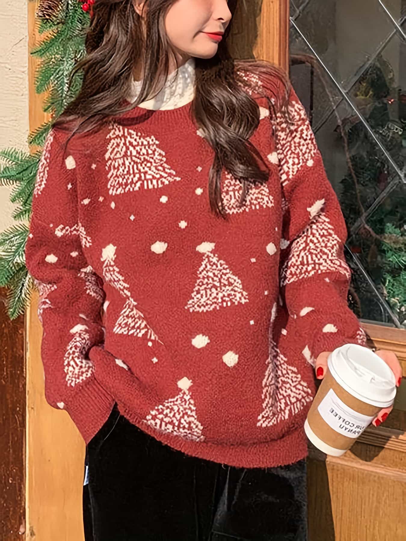 【クリスマス限定】セーター レディース ニット トップス クリスマスツリー柄 総柄 クルーネック 厚手 暖かい 長袖 ゆったり オーバーサイズ ビッグシルエット 体型カバー 二の腕カバー 伸縮性 赤 レッド レトロ ノルディック風 カジュアル 秋冬 クリスマスパーティー