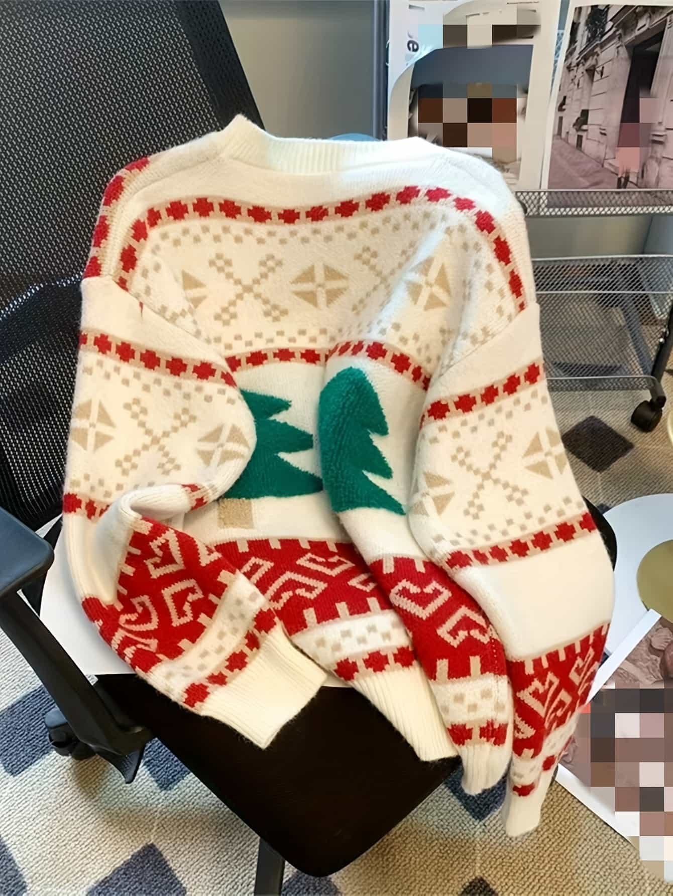 【クリスマス限定】ニット セーター レディース クリスマスツリー ノルディック柄 クルーネック プルオーバー 長袖 オーバーサイズ ゆったり ビッグシルエット 体型カバー ジャガード 配色 総柄 大人可愛い カジュアル 暖かい 厚手 お出かけ パーティー イベント 20代