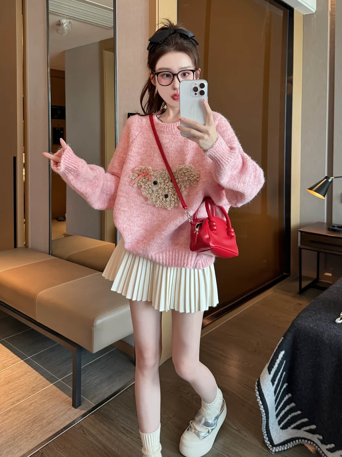 【クマぬいぐるみ】ニット セーター レディース トップス クルーネック 長袖 オーバーサイズ ゆったり 体型カバー 着痩せ もこもこ 暖かい 防寒 ざっくり 伸縮性 カジュアル 大人可愛い きれいめ 韓国 学院風 通学 通勤 普段着 デート クリスマス ピンク 桃色 アニマル｜Yokos