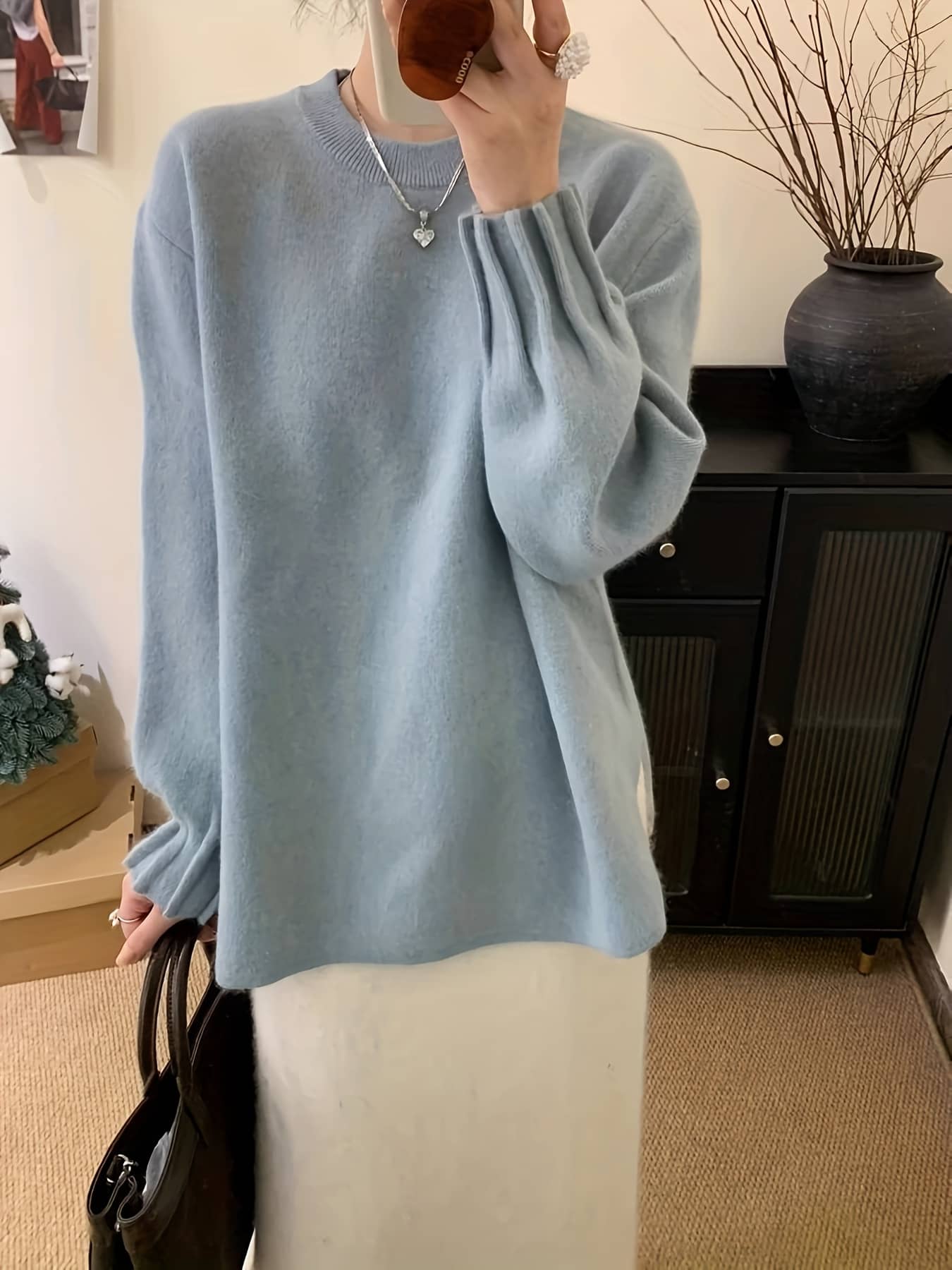 【25%OFFクーポンあり】【袖コンシャス】ニット セーター レディース クルーネック 丸首 プルオーバー ゆったり 体型カバー オーバーサイズ ボリューム袖 袖タック もっちり 秋冬 秋服 冬服 オフィス ママコーデ 大人可愛い カジュアル きれいめ 着痩せ 細見え 華奢見え