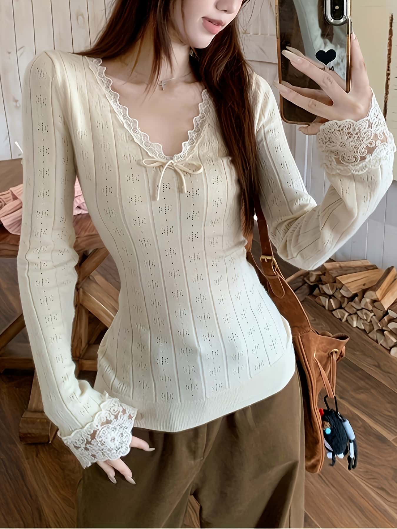【大人可愛い】ニット トップス レディース レース Vネック 長袖 リボン付き カットソー セーター インナー タイト スリム 細見え 着痩せ 透かし編み リブニット プルオーバー 柔らかい 伸縮性 ストレッチ 韓国ファッション きれいめ フェミニン オフィス 通勤 デート