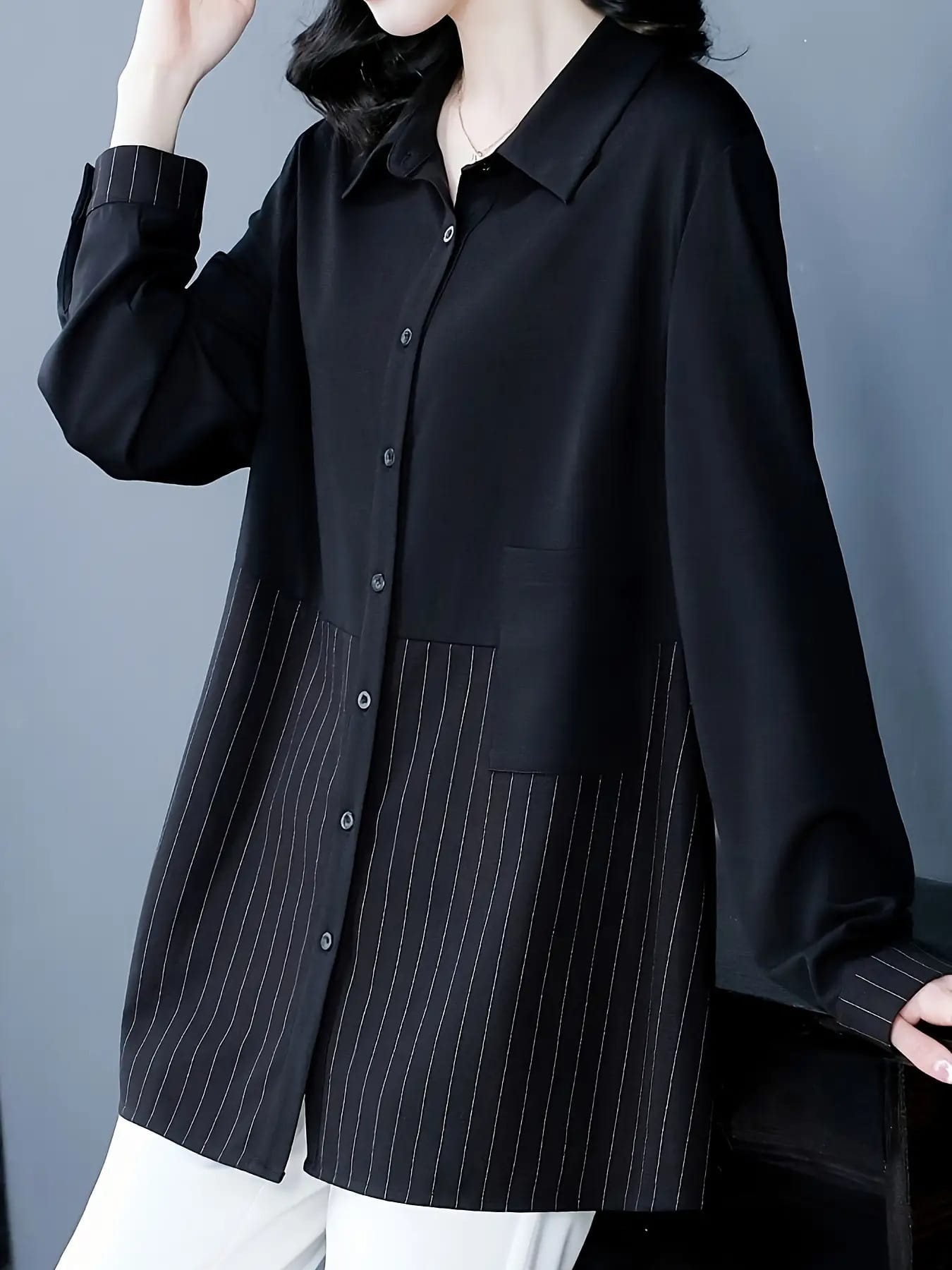 【切替ストライプ】 シャツ ブラウス レディース 長袖 チュニック 大きいサイズ 体型カバー ロングシャツ トップス 襟付き 縦縞 前開き ゆるシャツ オーバーサイズ ビッグシルエット 2L 3L 4L 着痩せ 細見え 透けにくい オフィス 通勤 OL カジュアル 30代 40代 50代 春