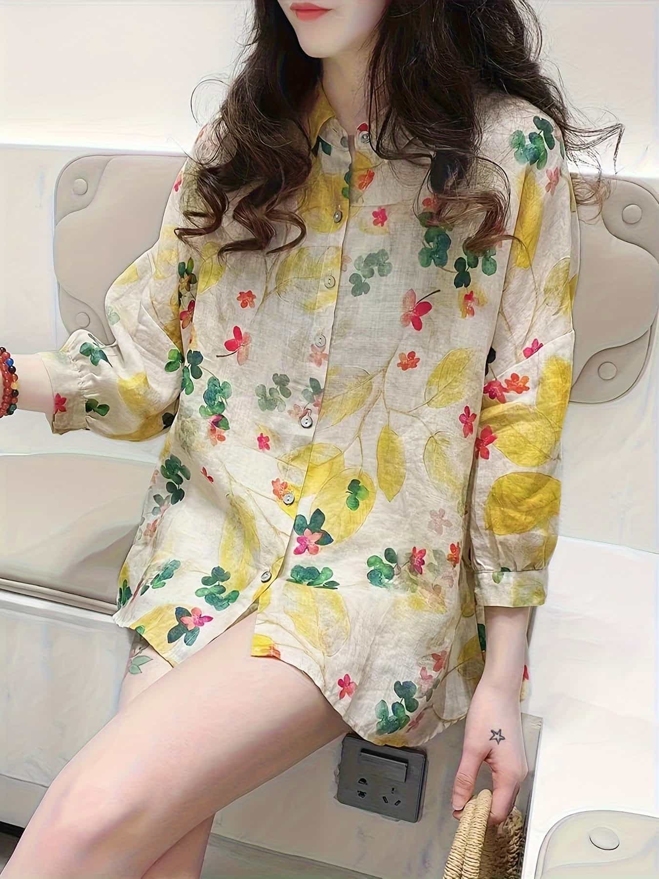 【リネン混】ブラウス レディース シャツ 花柄 七分袖 ボタニカル トップス 襟付き ボタン 総柄 綿麻混 リネンタッチ 薄手 涼しい 羽織り 日焼け防止 紫外線対策 冷房対策 体型カバー ゆったり 着痩せ 二の腕カバー 30代 40代 50代 ナチュラル 大人可愛い きれいめ