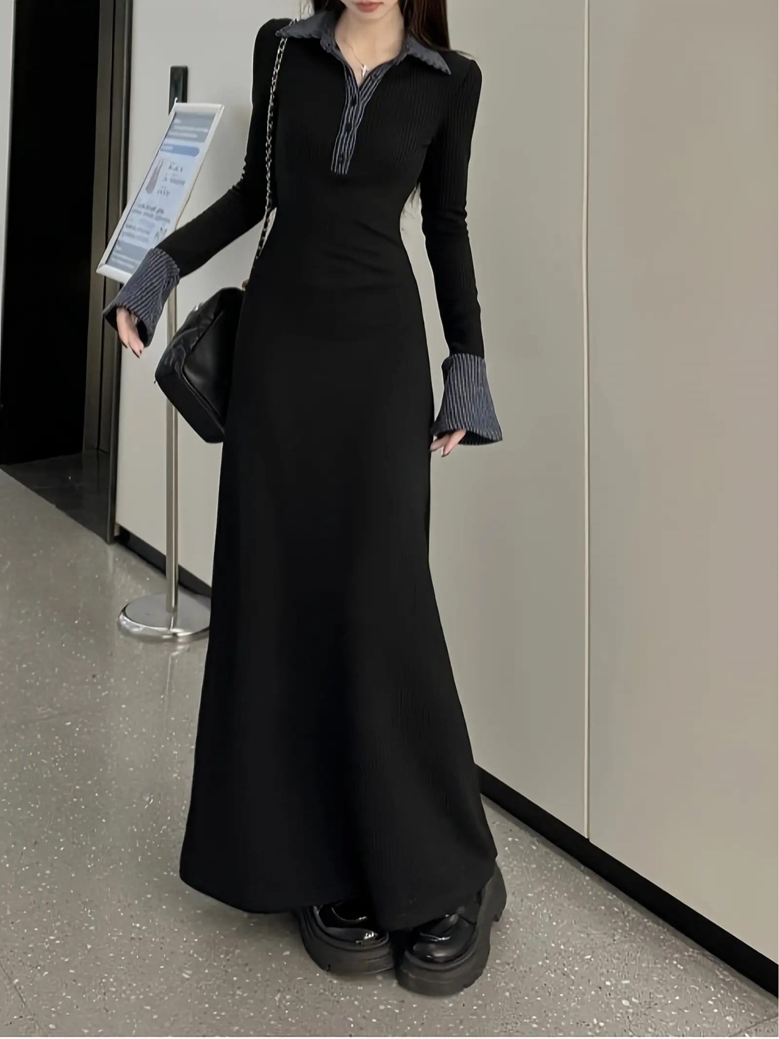 【細見え】ニットワンピース ロング 長袖 襟付き ポロネック リブニット ワンピース ロング丈 マキシ丈 配色 バイカラー ストライプ柄 切替 広がる袖 袖コンシャス Aライン 痩せて見える 体型カバー 着やせ 縦ライン 伸縮 秋 冬 春 レディース 大人可愛い きれいめ 8,147円