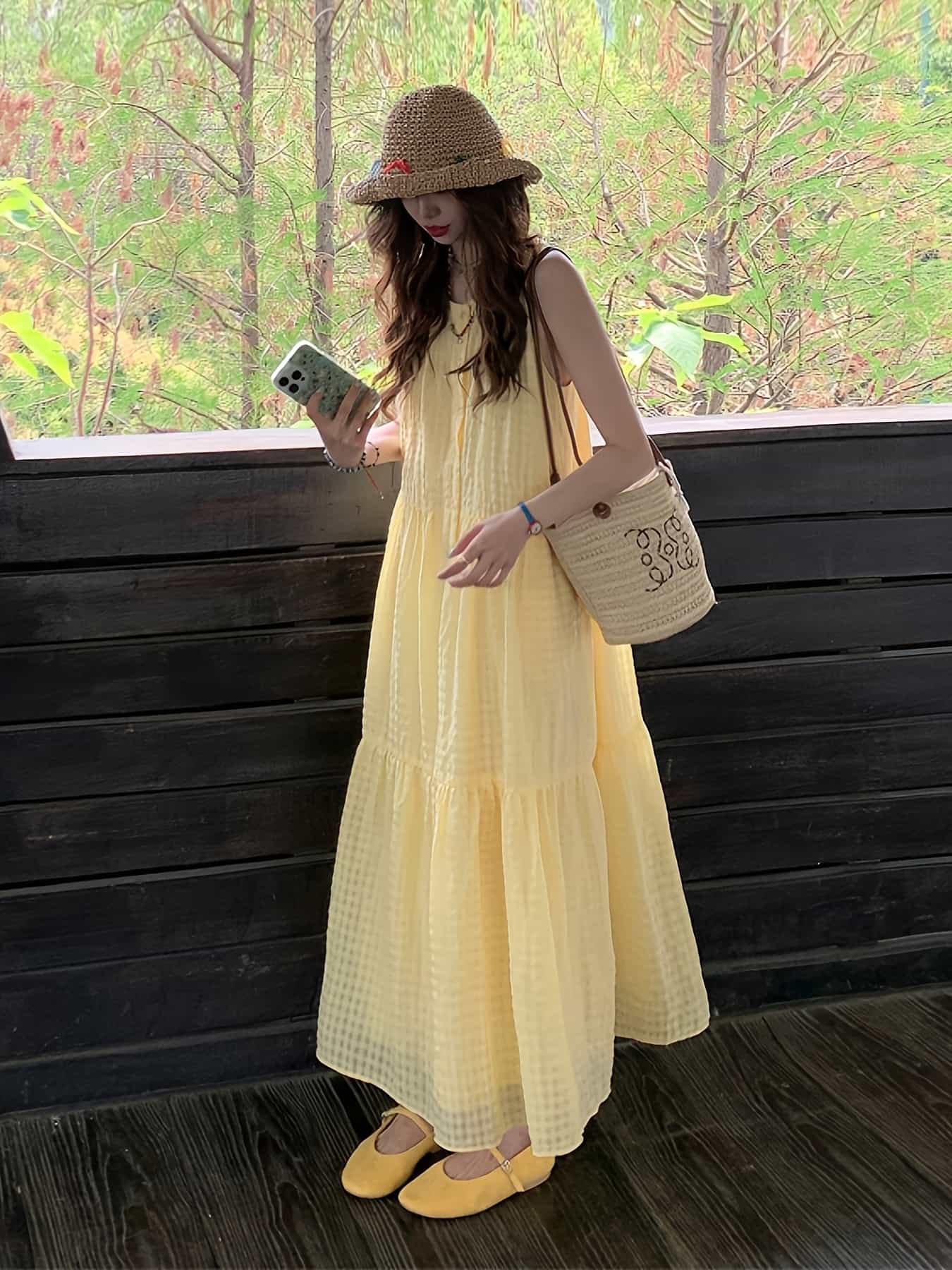 【大人可愛い】 ワンピース ロング丈 レディース ノースリーブ ティアードワンピース マキシワンピ Aライン ゆったり 体型カバー 着痩せ 涼しい チェック柄 シアサッカー風 夏 20代 30代 40代 50代 楽ちん リゾート 旅行 海 ビーチ お出かけ カジュアル きれいめ