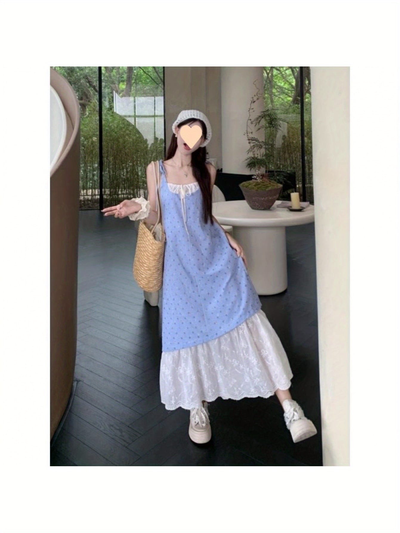 【重ね着風】 ワンピース レディース ロングワンピース キャミソールワンピース 切り替え 刺繍 小花柄 ロング丈 マキシ丈 Aライン 裾レース ティアード ジャンパースカート フェイクレイヤード 体型カバー ゆったり 着痩せ 楽ちん 大人可愛い きれいめ カジュアル 春