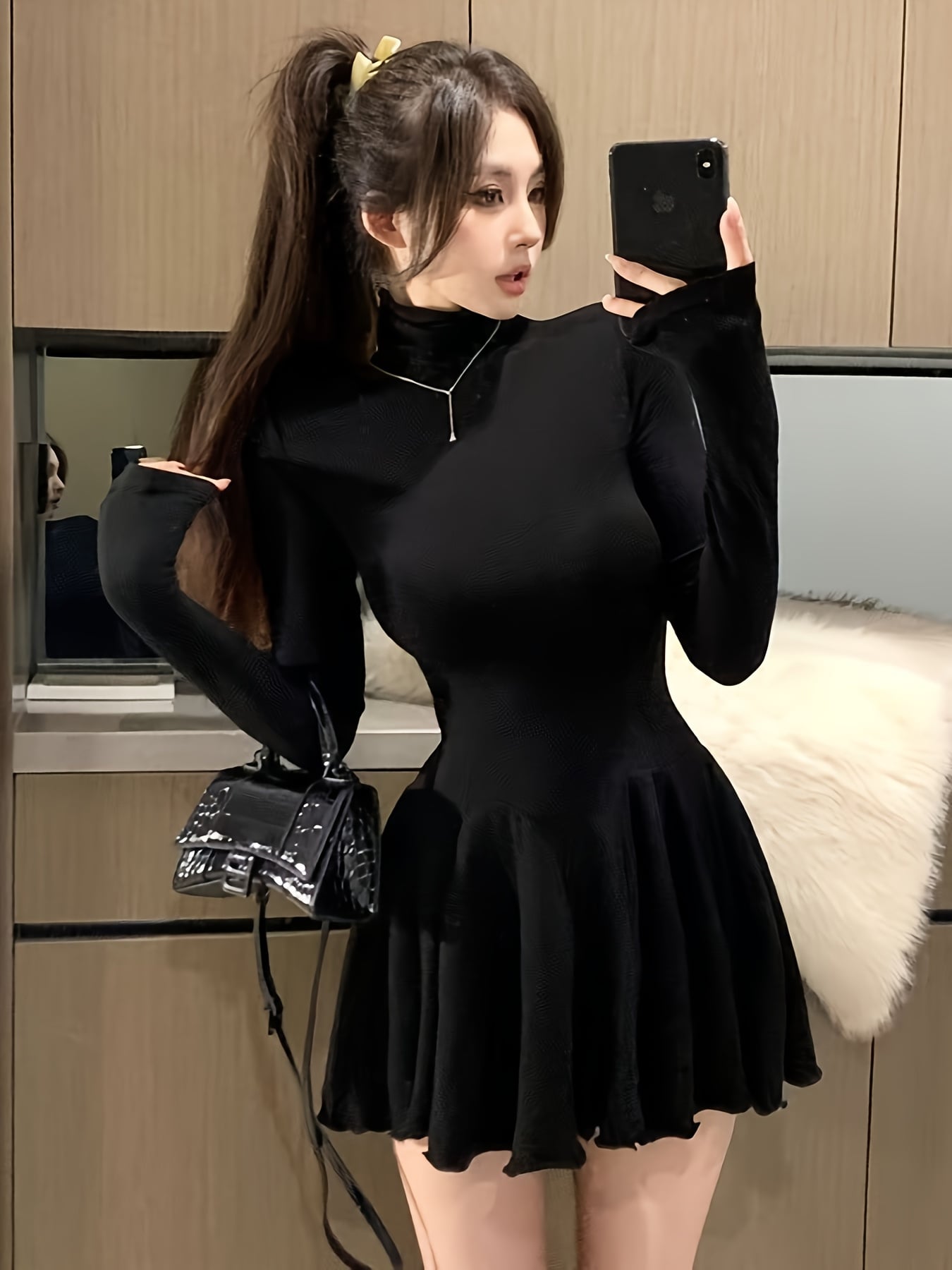 【着痩せくびれ】ワンピース レディース 長袖 ハイネック タートルネック ミニワンピース Aライン チュニック ワンピ ウエストマーク 細見え 体型カバー 膝上丈 きれいめ 大人可愛い セクシー インナー 重ね着 ストレッチ 伸縮性 秋 冬 春 20代 30代 40代 ブラック 黒