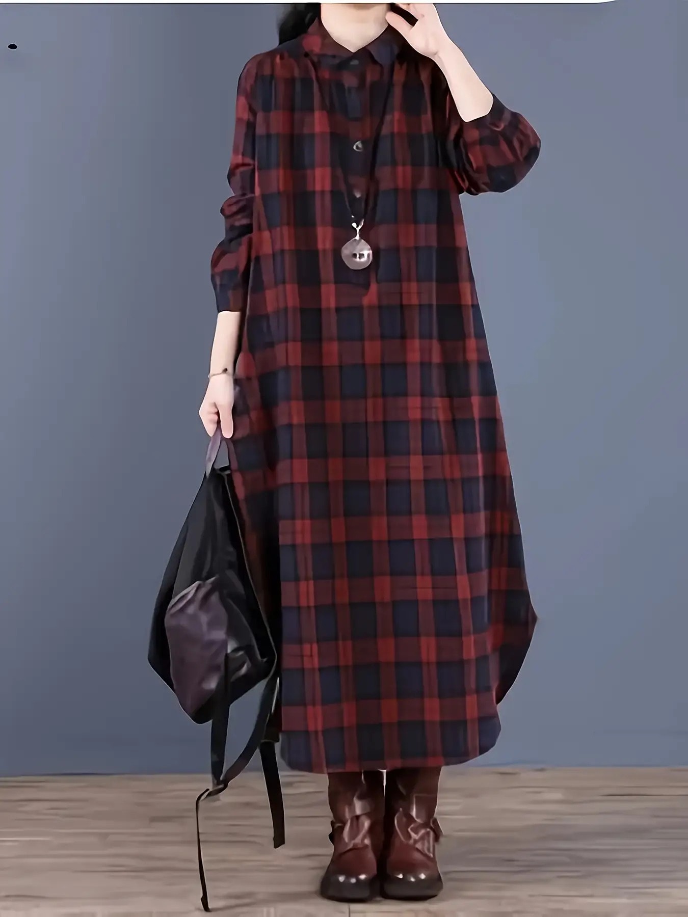 【体型カバー】 シャツワンピース ロング チェック マキシ ワンピース チェック柄 ネルシャツ風 ロングワンピ 襟付き 長袖 ポケット付 Aライン ゆったり 大きいサイズ ビッグシルエット 着痩せ 細見え 楽ちん 動きやすい 綿混 カジュアル ナチュラル 大人可愛い 通勤