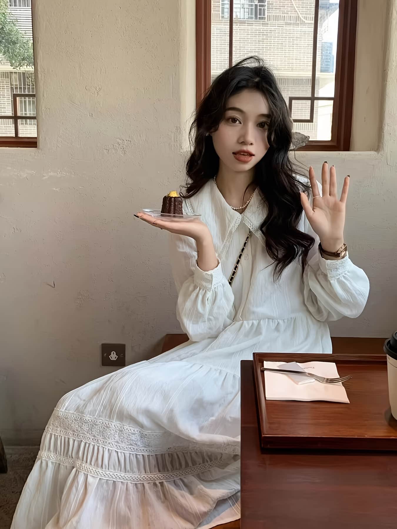 【襟付きデザイン】 ワンピース レディース 白 ロングワンピース マキシワンピース 長袖 ティアード レース ビックカラー フレンチ ガーリー レトロ 大人可愛い きれいめ フェミニン 清楚 Aライン ゆったり 体型カバー 二の腕カバー 着痩せ 細見え 20代 30代 40代 春