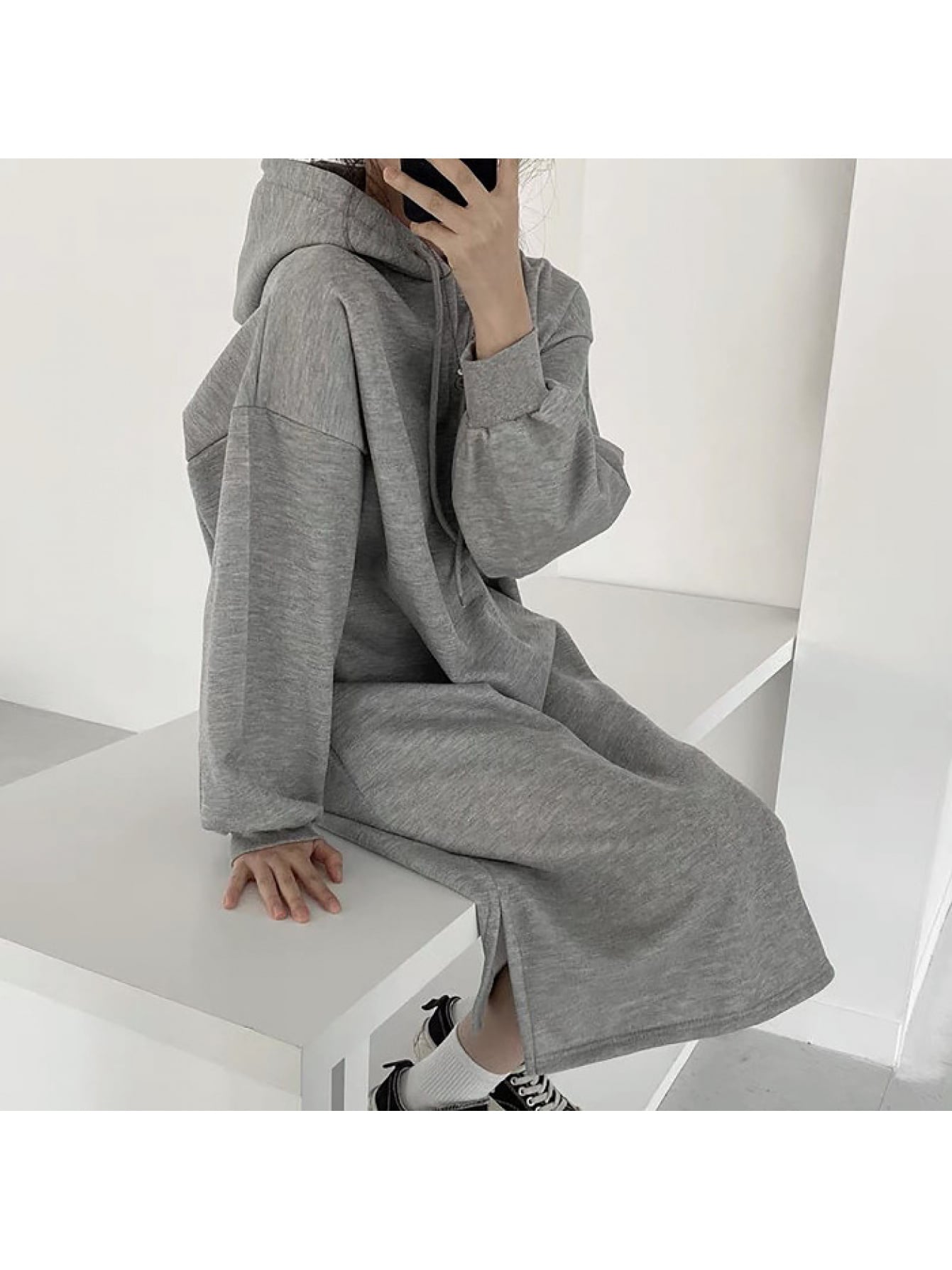 【暖か裏起毛】パーカーワンピース ロング レディース 秋冬 スウェットワンピース フード付き マキシワンピース 長袖 膝下 ゆったり オーバーサイズ 体型カバー 二の腕カバー 着痩せ 細見え 楽ちん ルームウェア 部屋着 カジュアル シンプル 無地 スリット 秋 冬 防寒