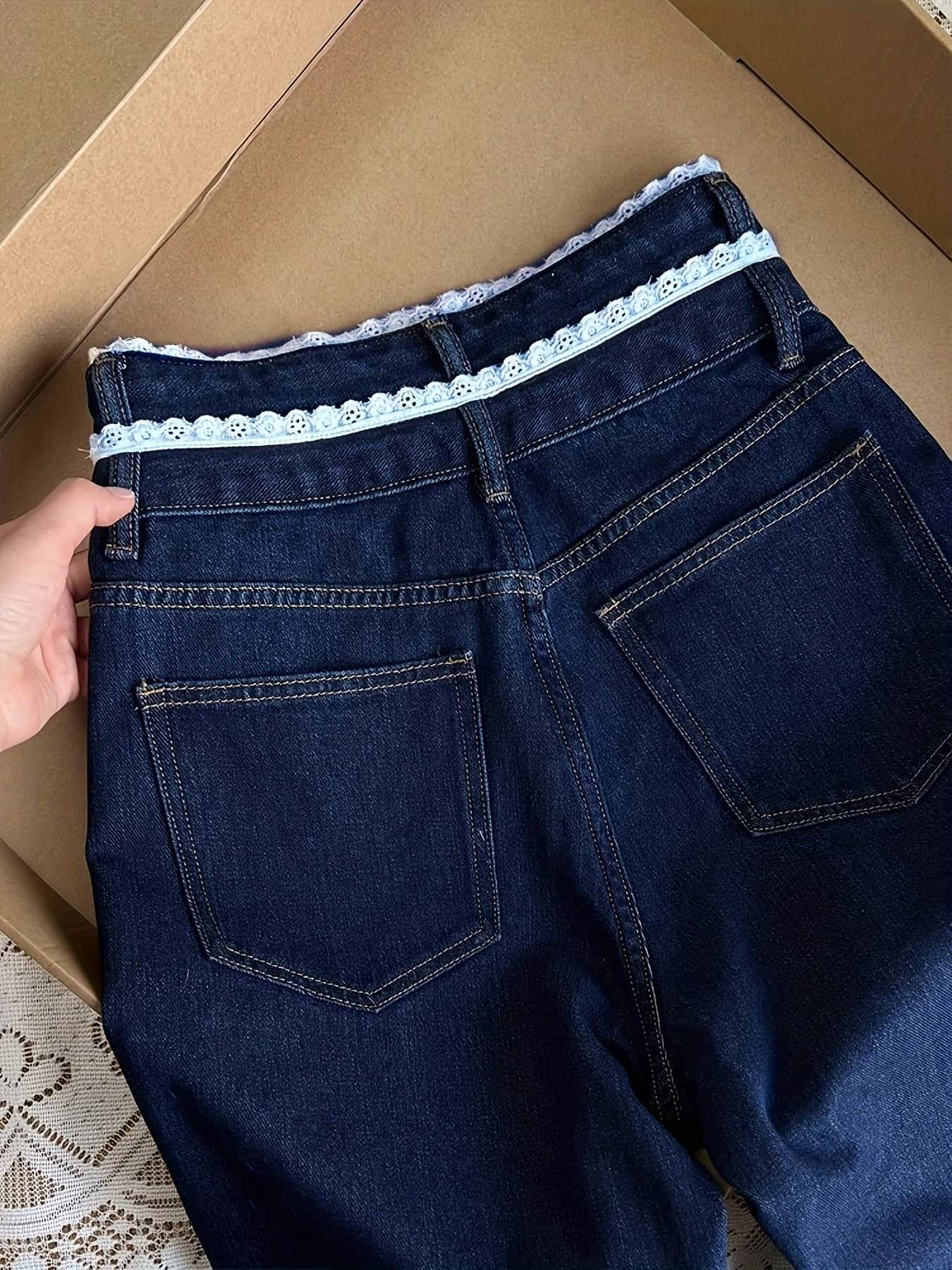 【大人可愛い】デニムパンツ レディース ハイウエスト ストレート ジーンズ ジーパン ズボン ロングパンツ ウエスト レース デザイン ボトムス ネイビー 紺 ゆったり 体型カバー 着痩せ 細見え 脚長 美脚 カジュアル きれいめ 韓国 ファッション 春 秋 冬 20代 30代