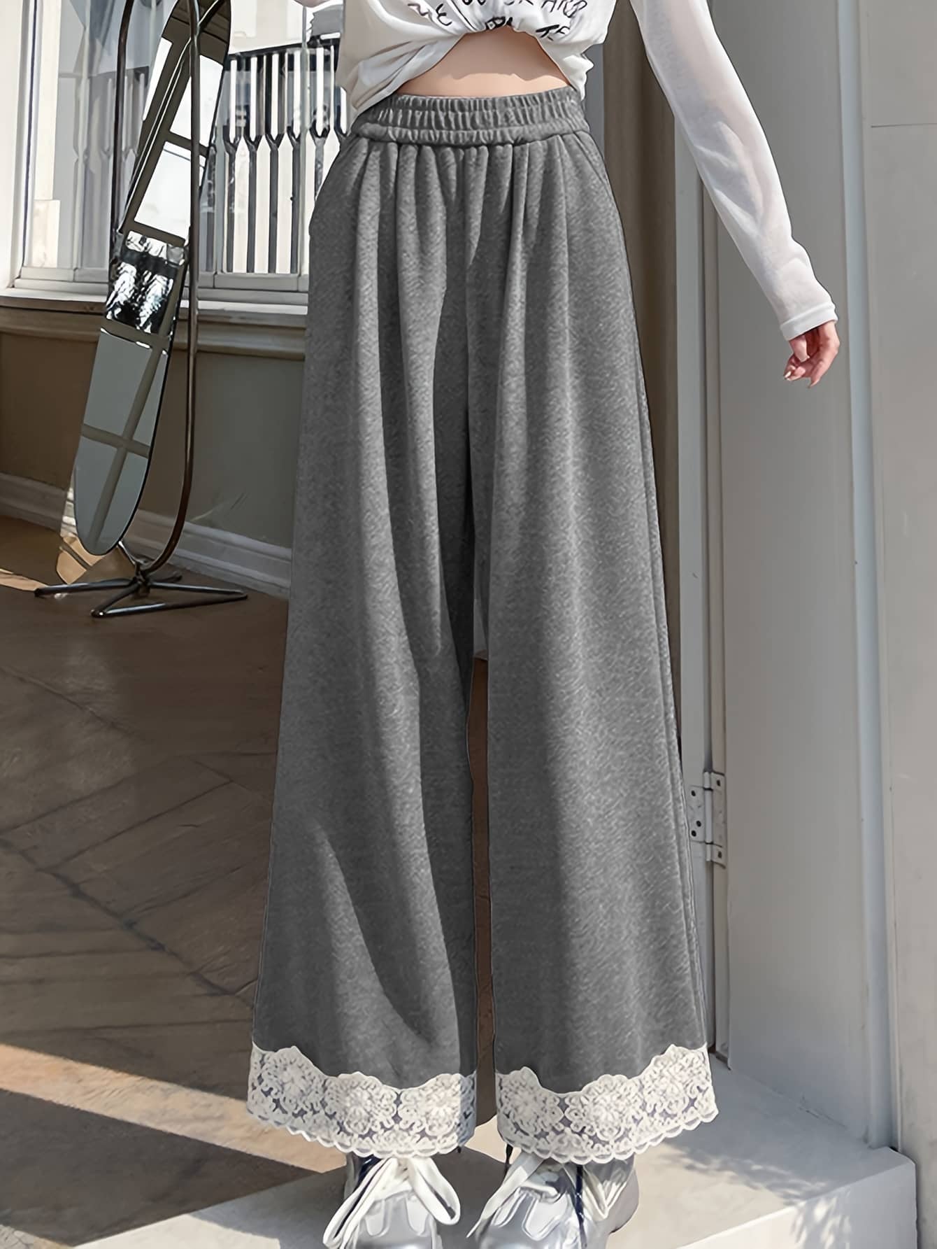 【裾レース】ワイドパンツ レディース ハイウエスト ストレートパンツ ボトムス ズボン ロングパンツ イージーパンツ ウエストゴム 楽ちん ゆったり 体型カバー 着痩せ 美脚 脚長 部屋着 ルームウェア 春 夏 秋 冬 グレー カジュアル きれいめ 大人可愛い