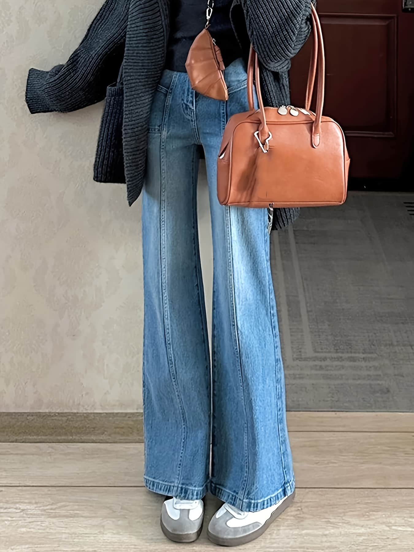 【脚長美脚】デニムパンツ レディース ジーンズ ハイウエスト ワイドパンツ ベルボトム センターライン 切り替え ズボン ロング丈 足長 美脚 着痩せ 細見え 体型カバー ゆったり ストレート 低身長 小柄 おしゃれ レトロ 韓国 春 夏 秋 冬 20代 30代 40代 ブルー