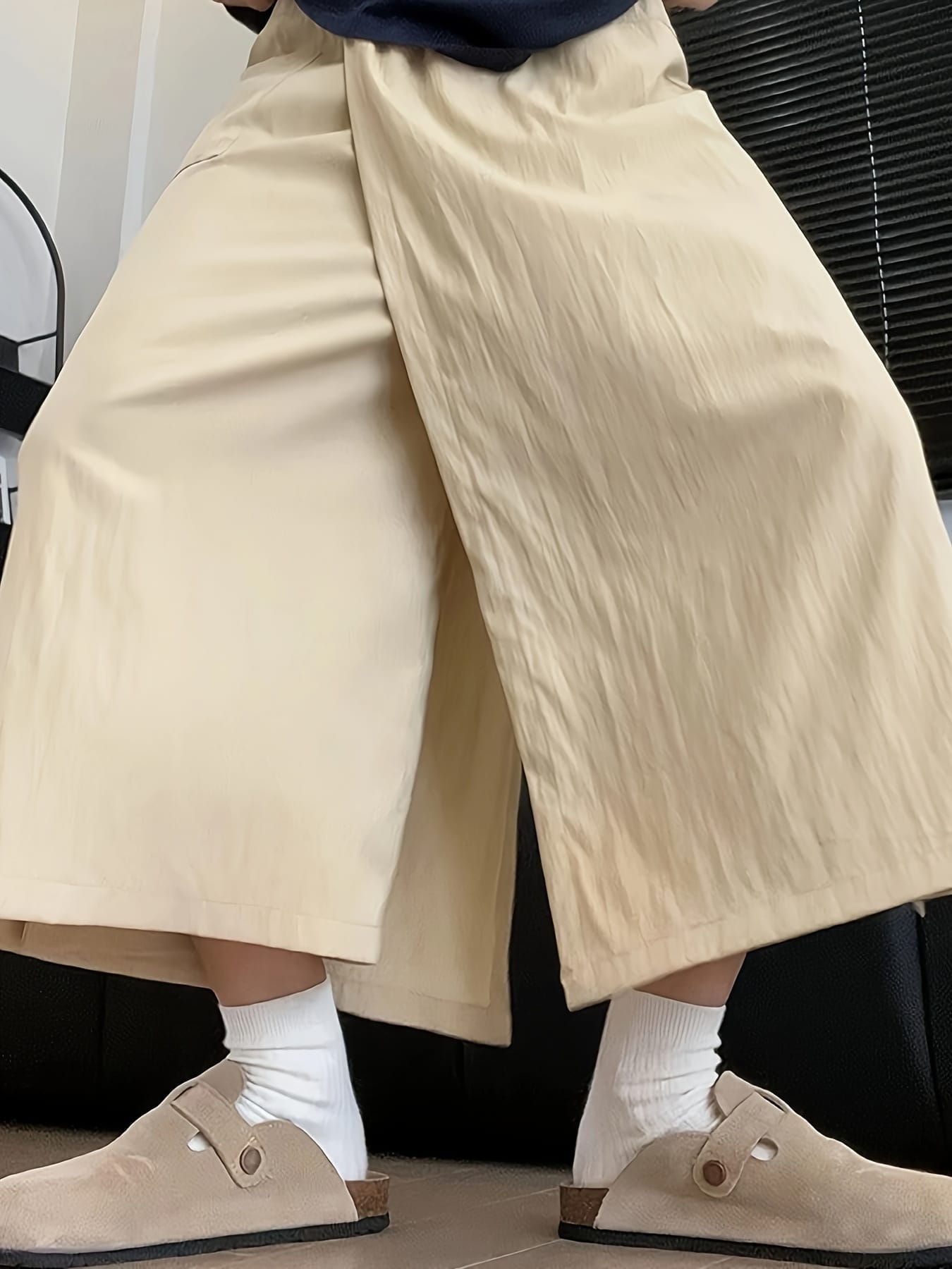 ワイドパンツ レディース ガウチョパンツ スカーチョ ボトムス ズボン 楊柳 ワッシャー加工 シワになりにくい ハイウエスト Ａライン ゆったり 体型カバー 着痩せ 脚長 美脚 涼しい 軽い 速乾 洗える ウエストゴム 楽ちん 春夏秋 ベージュ グレー カジュアル きれいめ