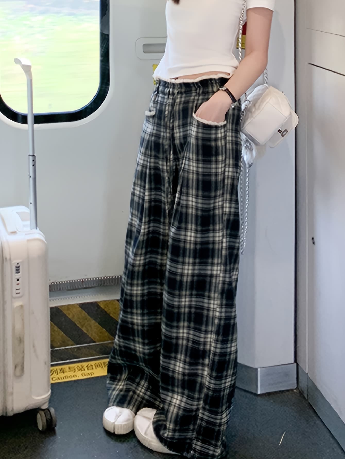 【チェック柄】ワイドパンツ レディース ストレートパンツ チェック ズボン ボトムス ウエストゴム 紐付き ドロスト ロングパンツ ゆるパン 楽ちん 体型カバー 脚長 美脚 レース ポケット カジュアル 可愛い 薄手 涼しい 春 夏 秋 春夏 10代 20代 30代 40代 韓国