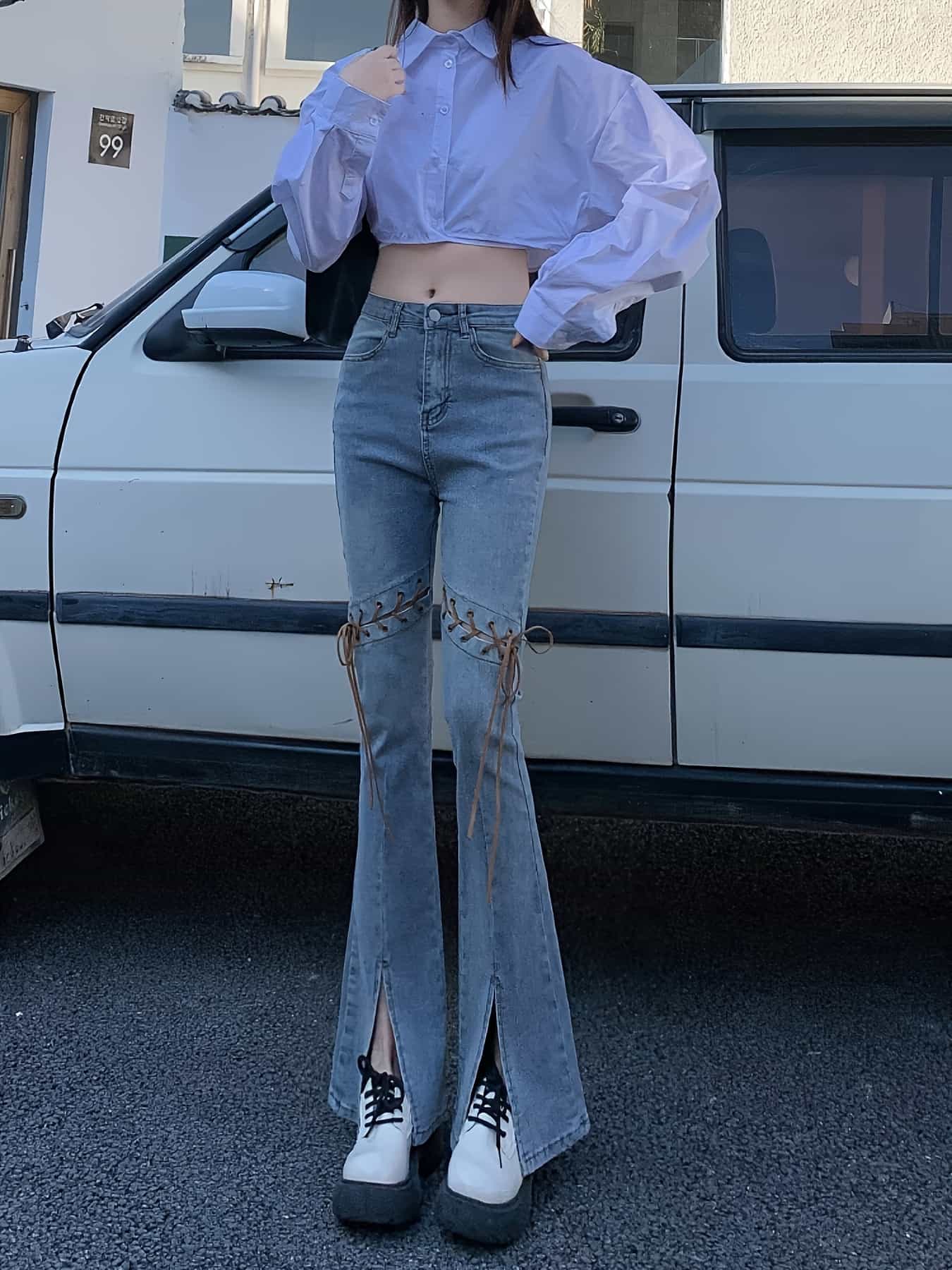【編み上げデザイン】 デニム パンツ レディース ベルボトム ブーツカット ジーンズ ジーパン ロング 裾スリット フロントスリット レースアップ 膝 ハイウエスト 脚長効果 美脚 着痩せ 体型カバー 韓国 ストリート カジュアル レトロ 春夏秋冬 ブルー 青 ズボン 8,411円