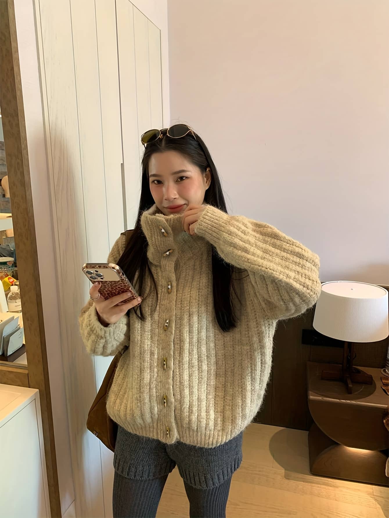 【もっちり厚手】ニット カーディガン レディース 秋冬 長袖 セーター トップス 羽織り ハイネック スタンドカラー 立ち襟 ざっくり リブニット トグルボタン 前開き ゆったり オーバーサイズ ビッグシルエット 体型カバー 着痩せ 細見え 暖かい 防寒 韓国ファッション