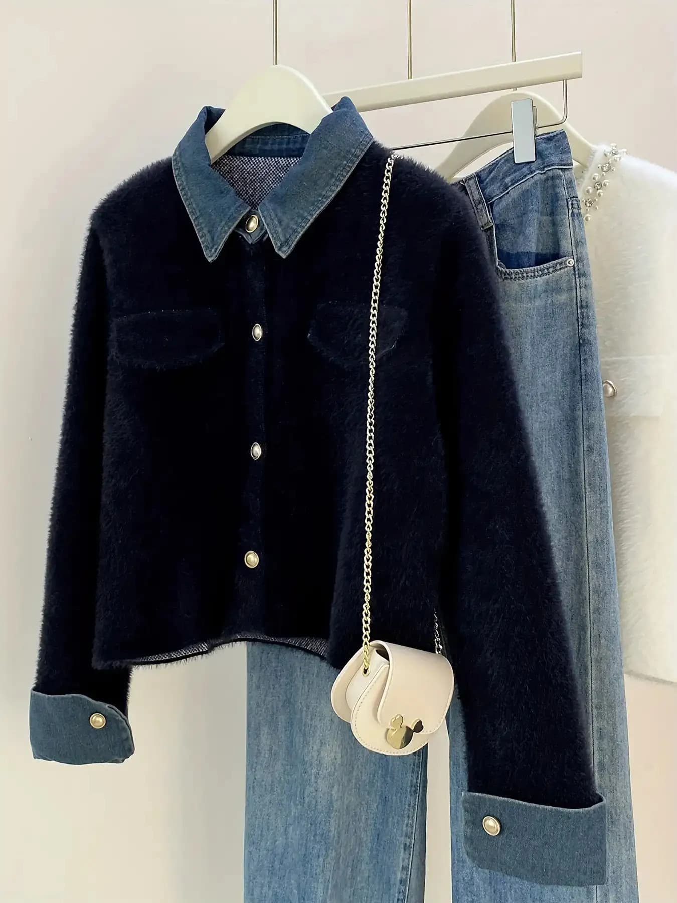 【?素材MIX】 カーディガン レディース ニット ジャケット 襟付き デニム 切替 シャギーニット フェイクレイヤード 重ね着風 長袖 前開き 金ボタン 紺 ネイビー きれいめ カジュアル オフィス 通勤 通学 20代 30代 40代 50代 お出かけ デート ママコーデ 体型カバー