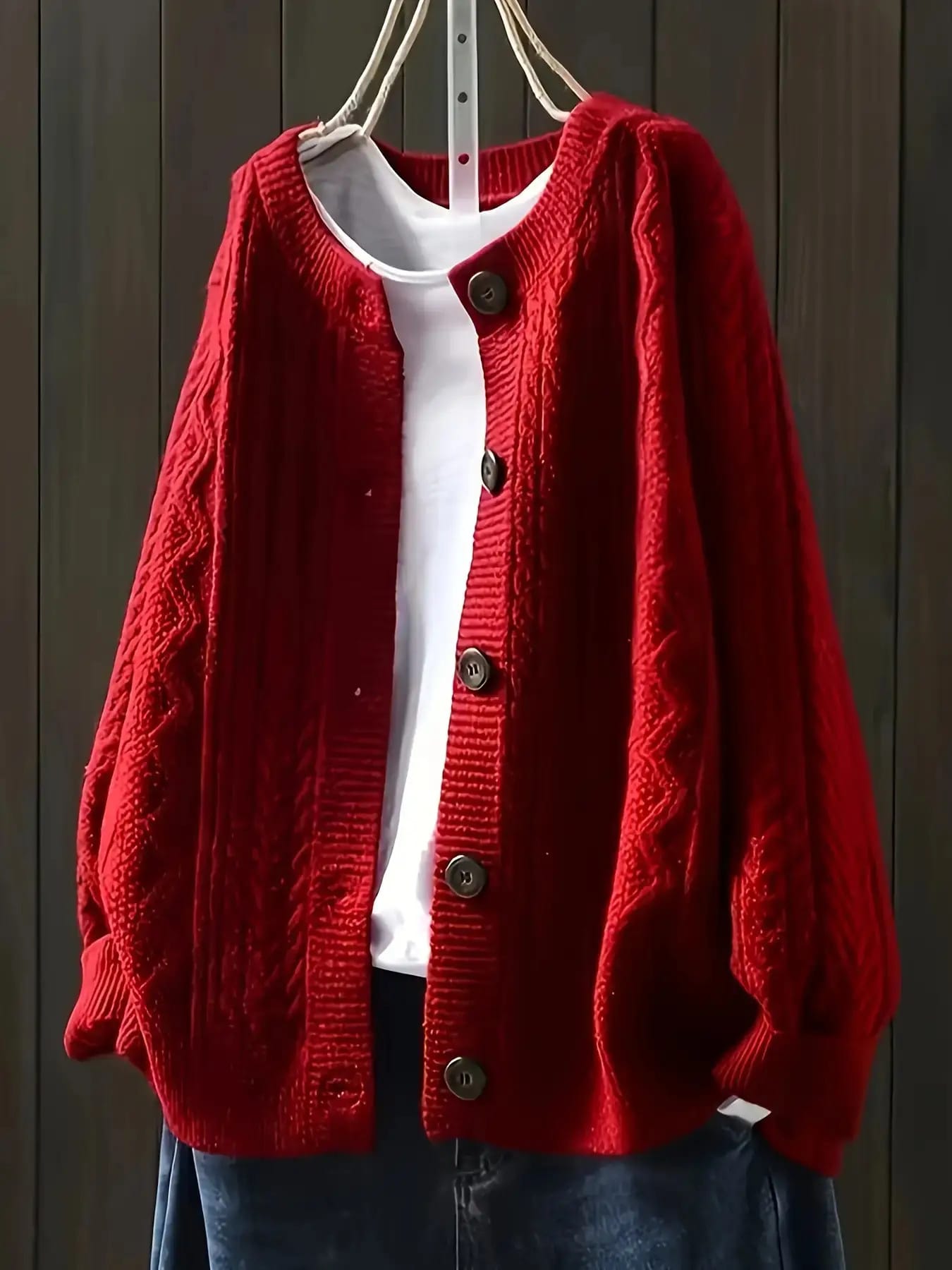 【クリスマス】 カーディガン レディース ニット ケーブル編み 縄編み 前開き セーター 羽織り トップス クルーネック 丸首 ゆったり オーバーサイズ ざっくり 厚手 長袖 ボリューム袖 秋冬 赤 レッド 暖かい 体型カバー 着痩せ 二の腕カバー 柔らかい カジュアル