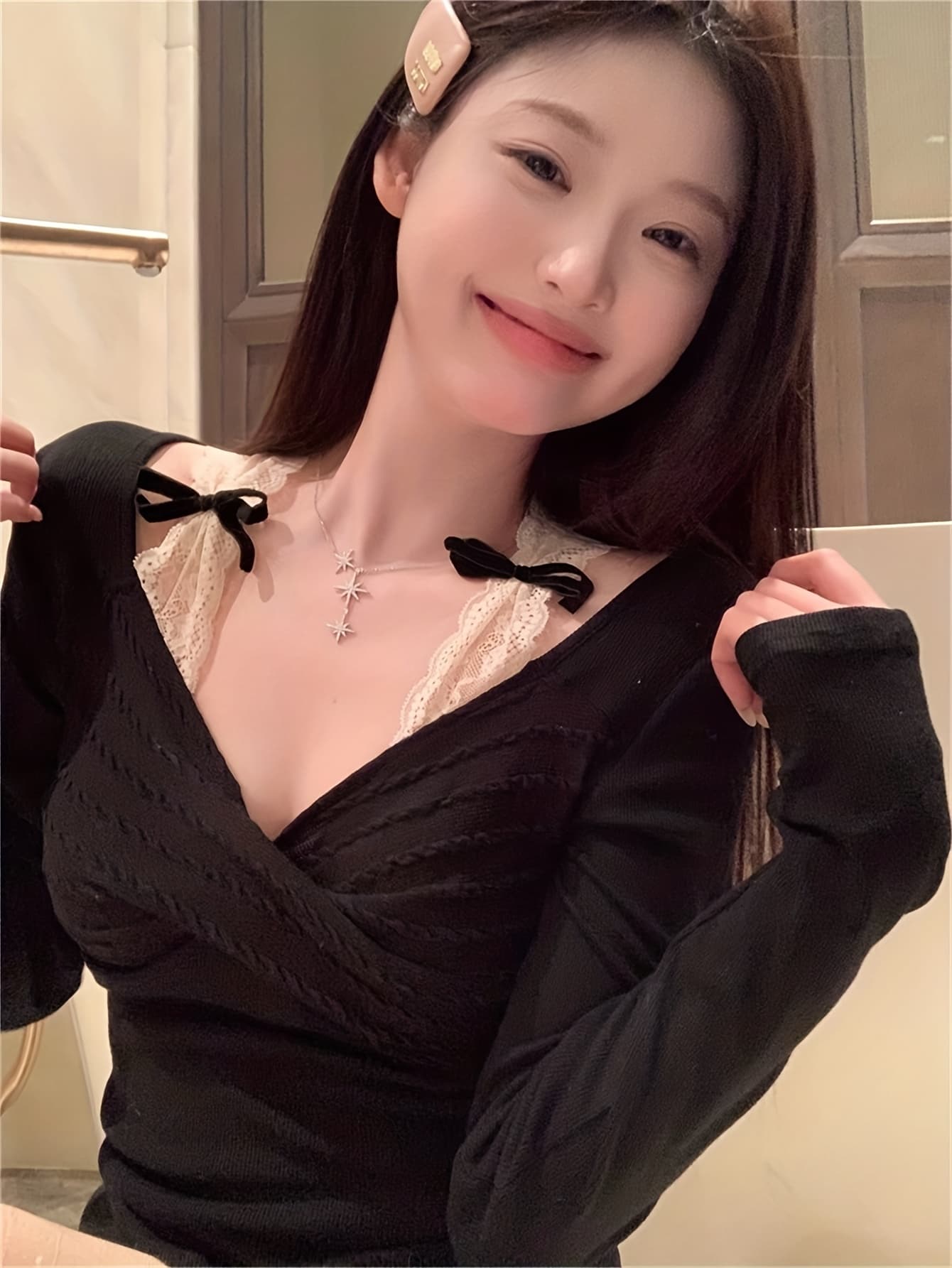 カシュクール トップス レディース レース リボン 切り替え 長袖 Tシャツ カットソー ロンT 重ね着風 異素材 Vネック スリム タイト フィット ストレッチ 着痩せ 細見え 大人可愛い フェミニン ガーリー 地雷系 量産型 韓国ファッション きれいめ セクシー 春 秋 冬