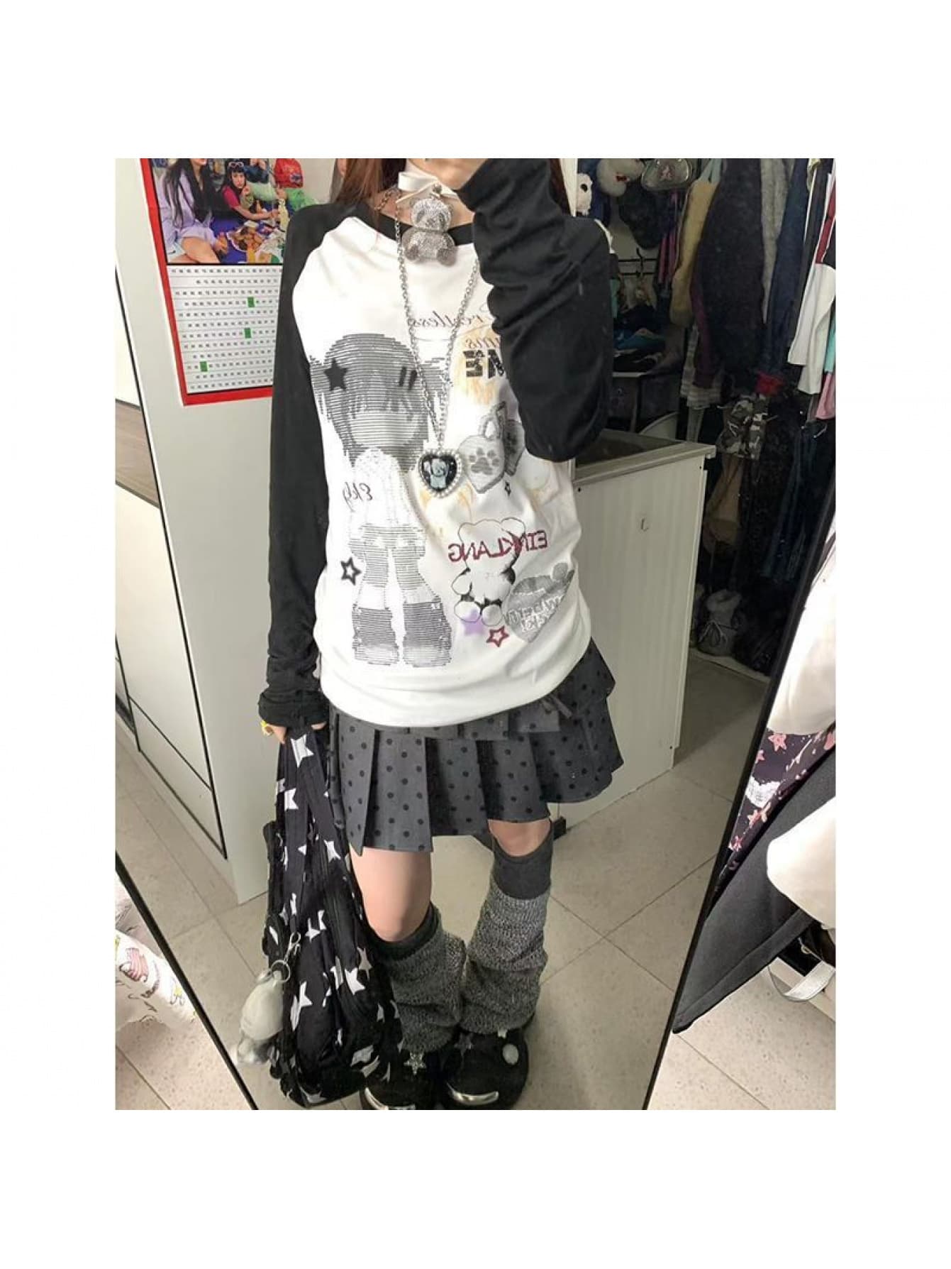 【アメカジ古着風】ラグラン Tシャツ レディース ロンT 長袖 カットソー プリントT 配色 バイカラー オーバーサイズ ビッグシルエット ゆったり クルーネック Y2K ストリート サブカル 地雷系 パンク ロック キャラクター コットン 綿 10代 20代 体型カバー 着痩せ