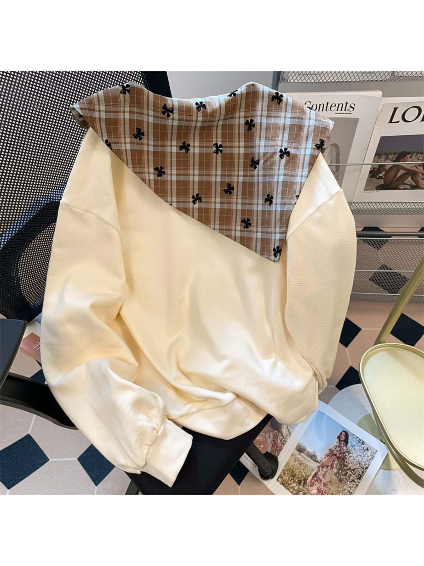 ブラウス レディース 長袖 レイヤード風 トップス ビスチェ風 重ね着風 ドッキング 小花柄 ドット シャツ ボリューム袖 盛り袖 体型カバー 着痩せ 二の腕カバー 華奢見え 大人可愛い きれいめ カジュアル 韓国 春 秋 冬 通勤 オフィス デート お出かけ
