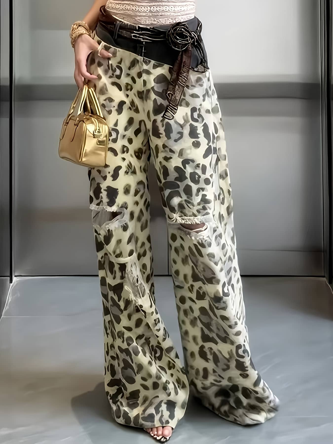 【レオパード柄】デニムパンツ レディース ダメージ ジーンズ ヒョウ柄 ワイドパンツ クラッシュ ジーパン ボトムス ズボン ロング丈 ハイウエスト ゆったり 体型カバー 着痩せ 脚長 美脚 アニマル柄 総柄 ヴィンテージ風 ユーズド感 Y2K ストリート系 韓国