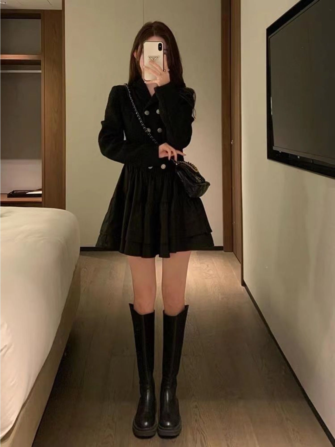 【1枚で華やか】ワンピース レディース 長袖 ミニ丈 黒 ブラック Aライン ドッキングワンピース 切り替え ジャケット風 ダブルボタン 襟付き チュニック ドレス 冠婚葬祭 お呼ばれ パーティードレス きれいめ 韓国ファッション 大人可愛い 低身長 小柄 細見え 脚長効果
