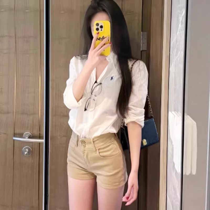 ショートパンツ レディース ハイウエスト 短パン 美脚 着痩せ ホットパンツ コットン混 カジュアル ボトムス 2ボタン 夏 ズボン 無地 シンプル 通勤 通学 お出かけ ストレッチ 快適 すっきり｜Yokos