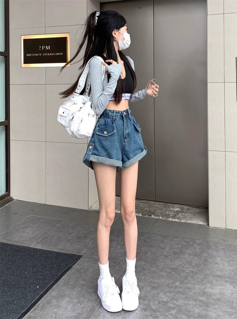 デニム ショートパンツ レディース ハイウエスト Aライン 着痩せ 脚長 美脚 夏 短パン ワイドレッグ ボトムス ホットパンツ ジーパン フラップポケット カーゴパンツ風 ゆったり 裾ロールアップ｜Yokos