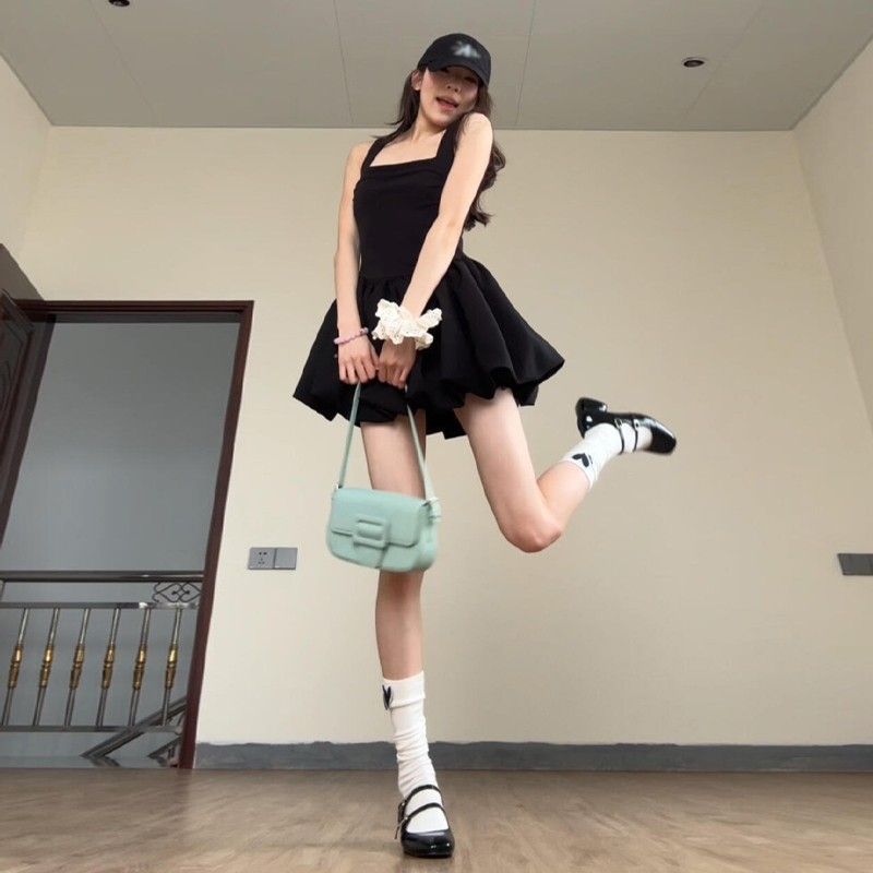 ミニワンピース レディース バルーンスカート ノースリーブ スクエアネック ふんわり Aライン 着痩せ フレンチガーリー ファッション おしゃれ 可愛い きれいめ カジュアル パーティー デート お呼｜Yokos