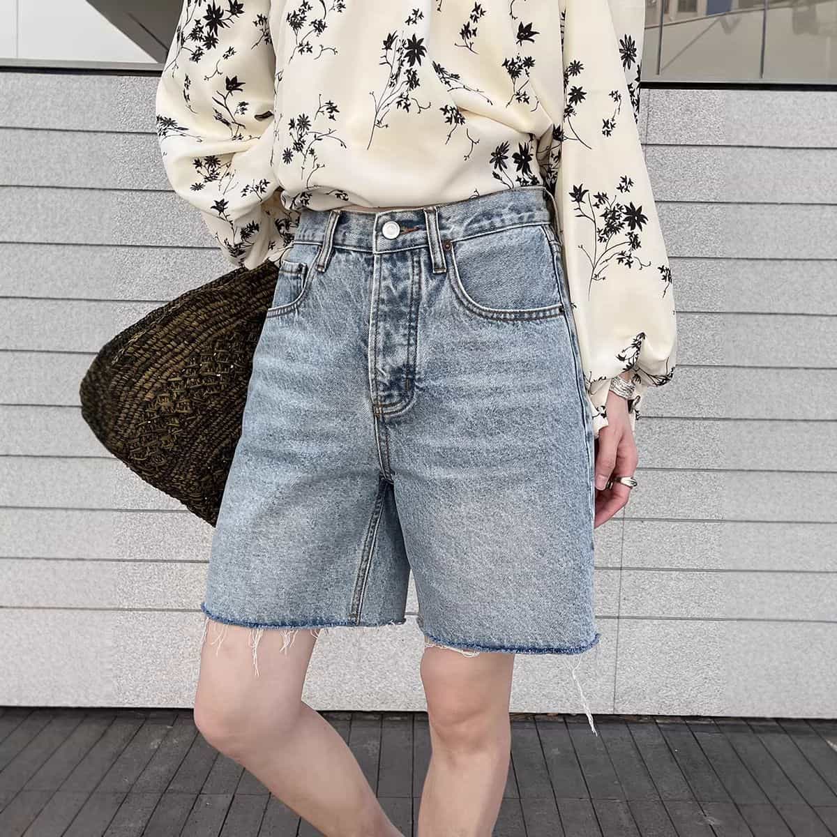 デニムショートパンツ レディース ハーフパンツ ジーンズ ハイウエスト 切りっぱなし 短パン 半ズボン Aライン ゆったり ボトムス ウォッシュ加工 着痩せ 脚長 動きやすい カジュアル 夏 春 普段｜Yokos