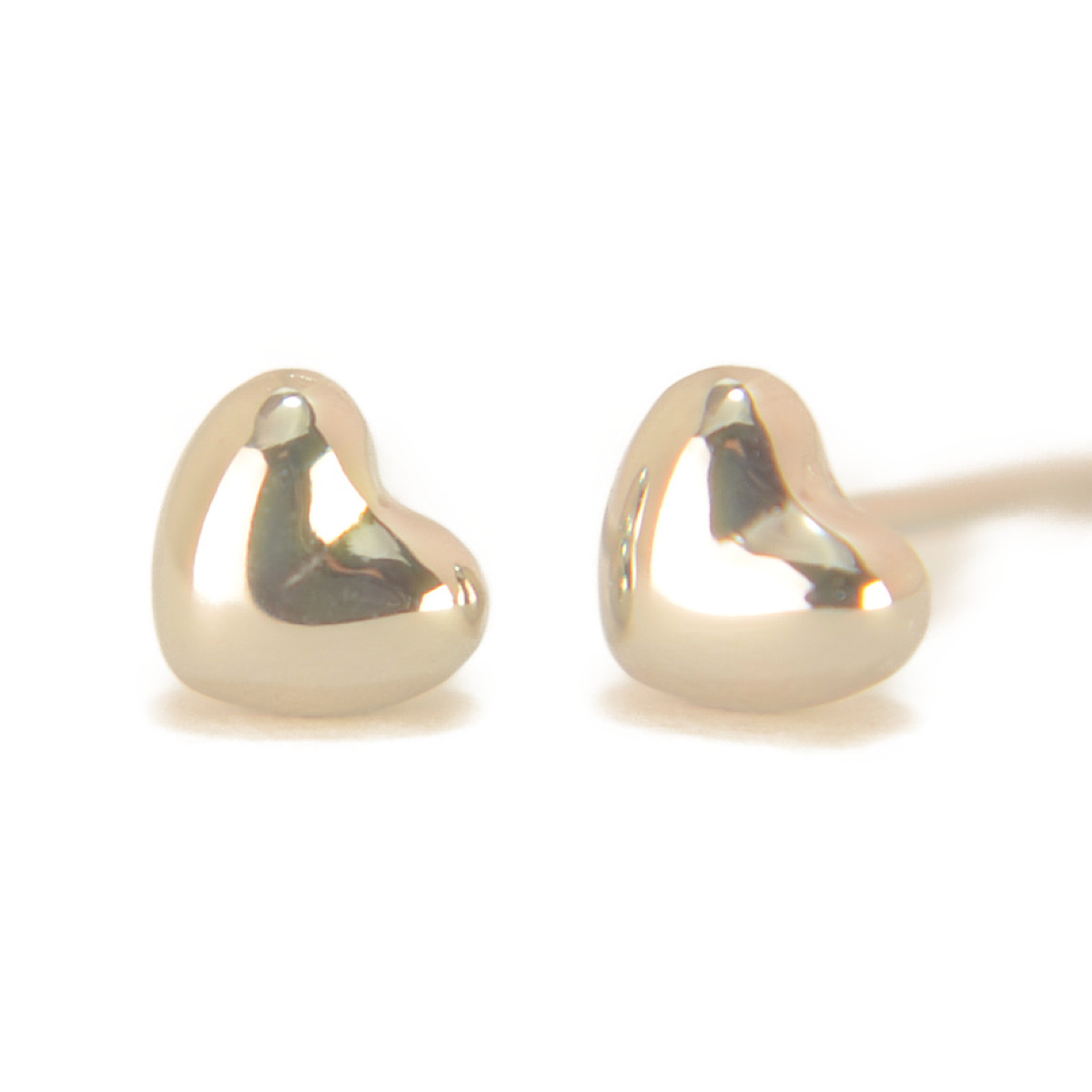 【P10倍+クーポン26日1:59まで】Pt900プラチナハートピアス 4mm PT900 ピアス プラチナ ピアス ハート ピアス セカンドピアス レディース|ジュエリーYOKOYAMA