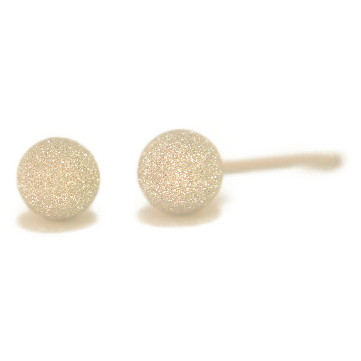 【P10倍+クーポン26日1:59まで】Pt900プラチナフラッシュボールピアス 4mm ピアス フラッシュボール ピアス スターダスト プラチナ ピアス PT900 丸玉 丸玉ピアス セカンドピアス｜ジュエリーYOKOYAMA