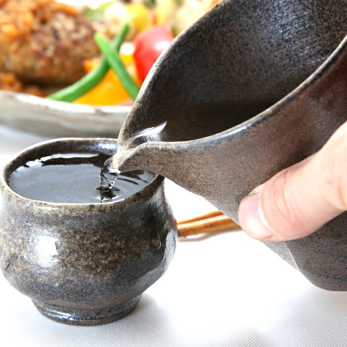 【楽天市場】【益子焼】 酒器 酒器セット 片口 炭化焼無地 粗削りしのぎ模様 片口酒入れ1個ぐい呑2個のセット:益子焼窯元よこやま 楽天市場店