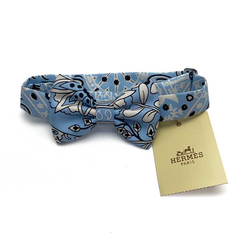 Hermes エルメス ヌーパピヨン ブルーオックスフォード ノワール ブラン シルク 7979s 06 水色 ブラック ホワイト 蝶ネクタイ 馬 花柄 未使用 Sgcc Bm