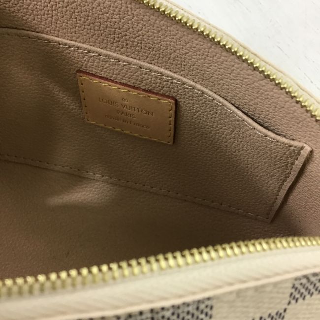 【中古】【レディース】【併売品】CHANEL/シャネル/マトラッセ/ダブルフラップ/チェーンショルダーバッグ/ベージュ/ココマーク