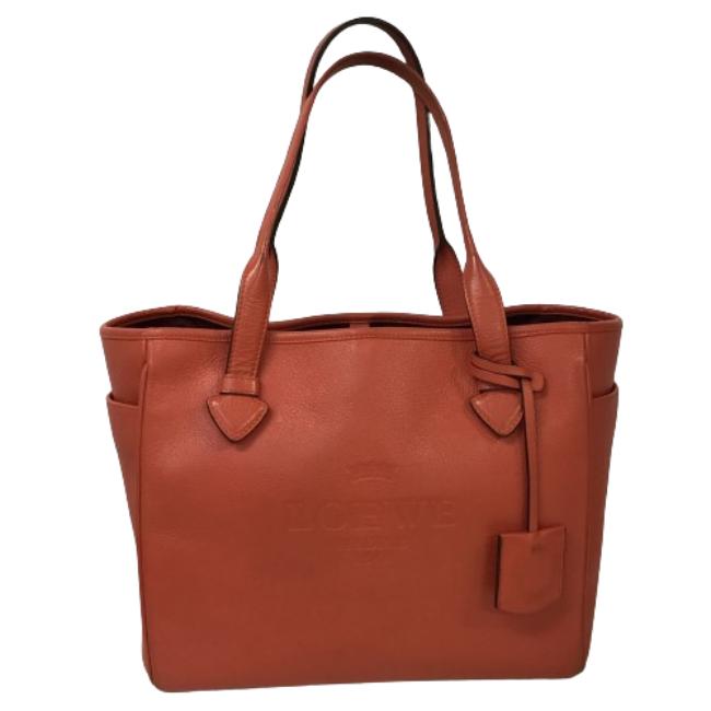 LOEWE ロエベ ヘリテージ トートバッグ エンボス チャーム レザー レッド LOEWE ロエベ ヘリテージ トートバッグ エンボス チャーム